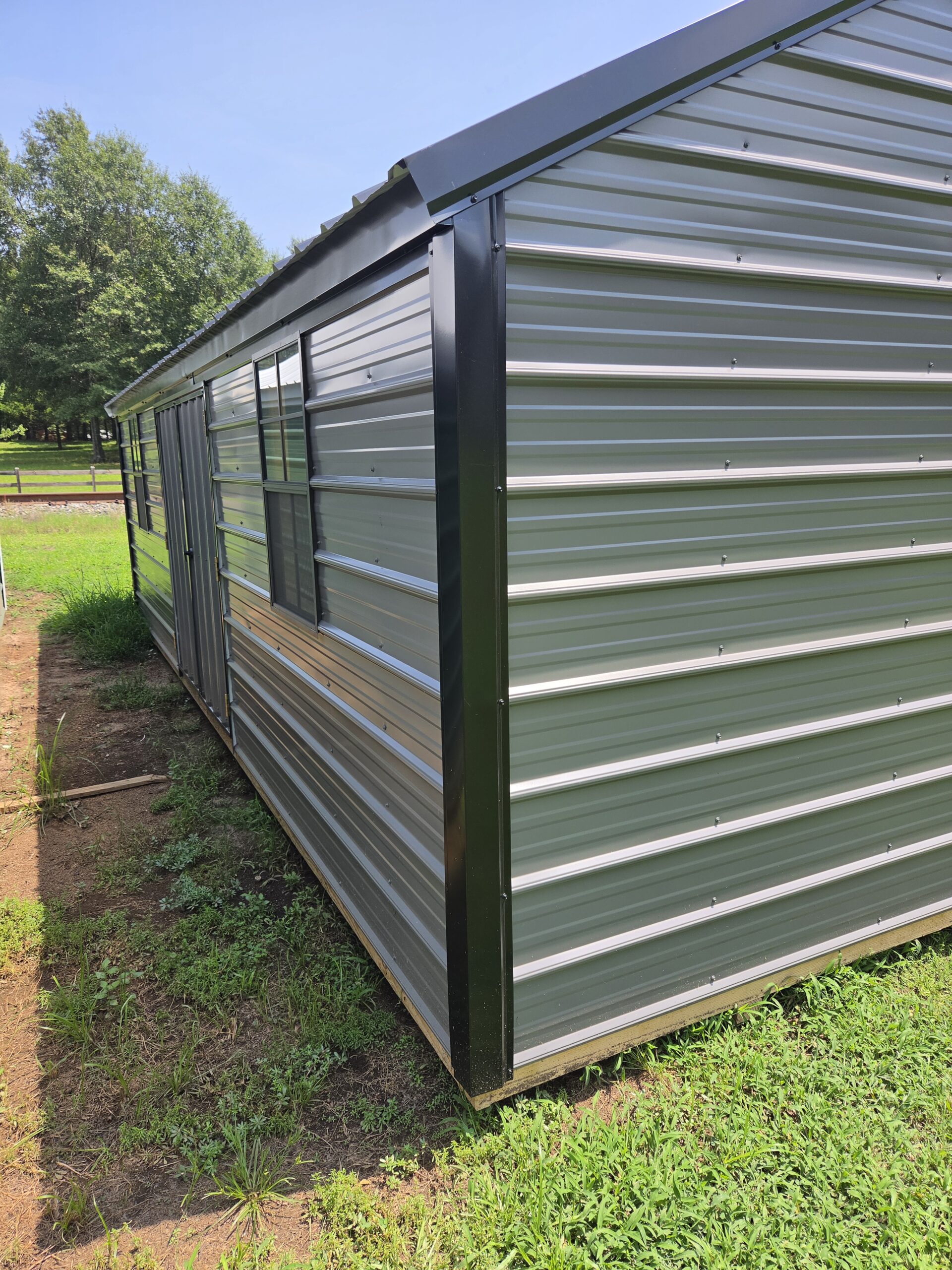 12×24 Standard Metal