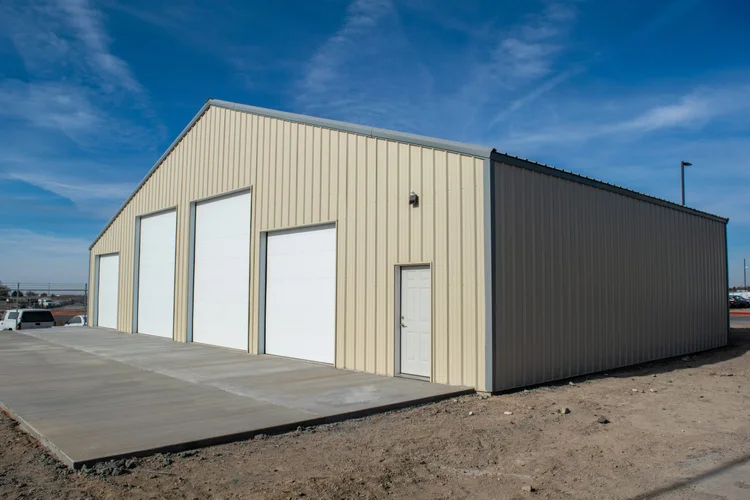 Exterior_Garage_LightStone_JCSO scaled
