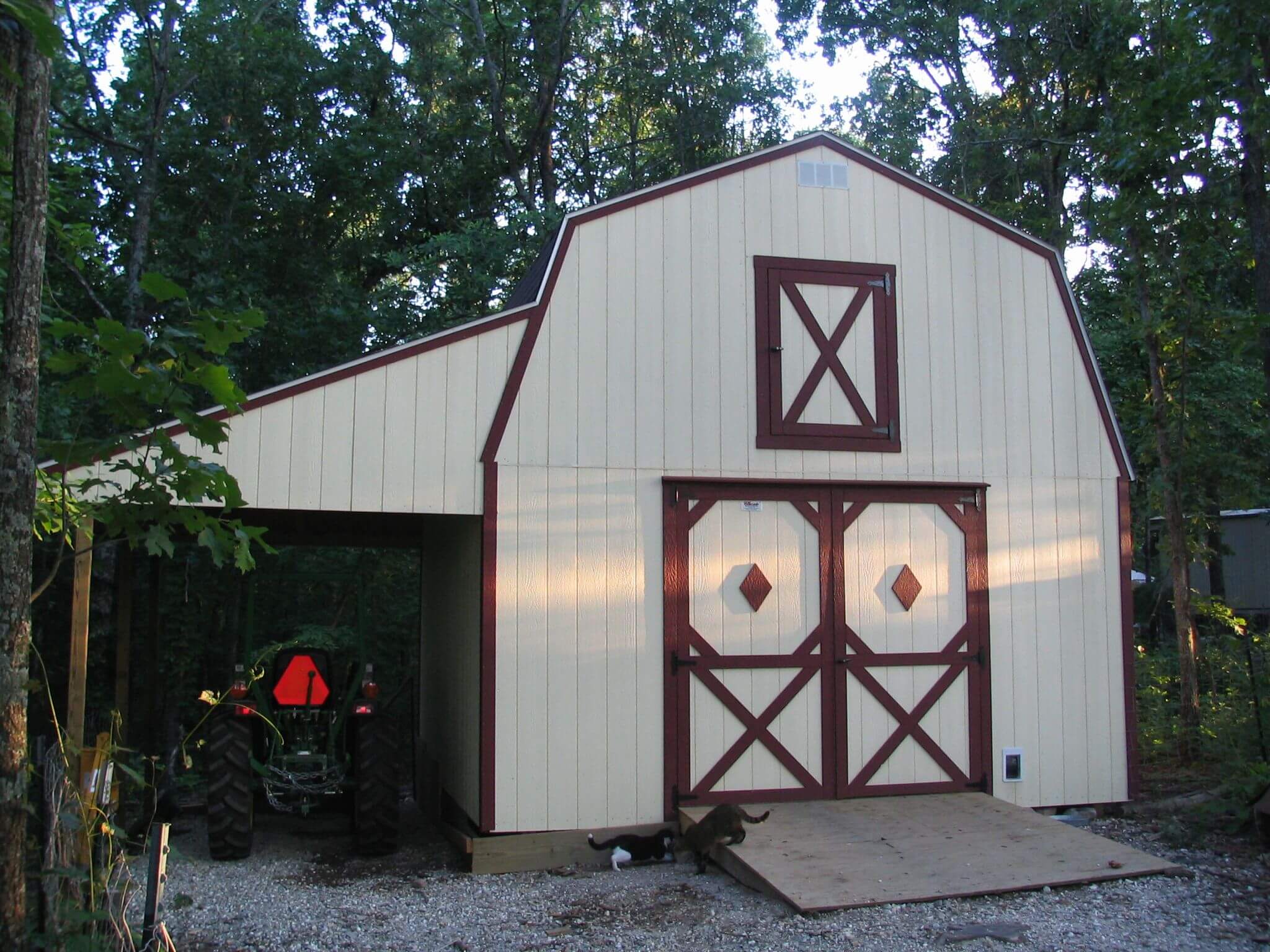 Wooden Classic Country Barn Wooden Classic Country Barn