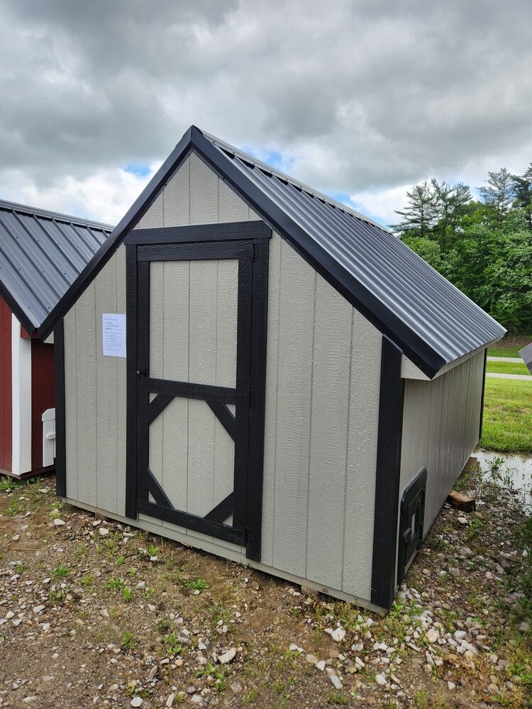 8×12 Chicken Coop