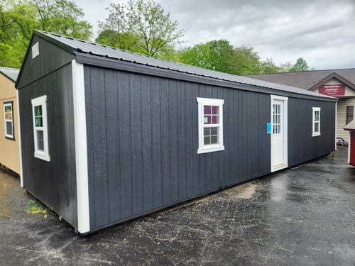 12×40 Lakeside Cottage – 8231