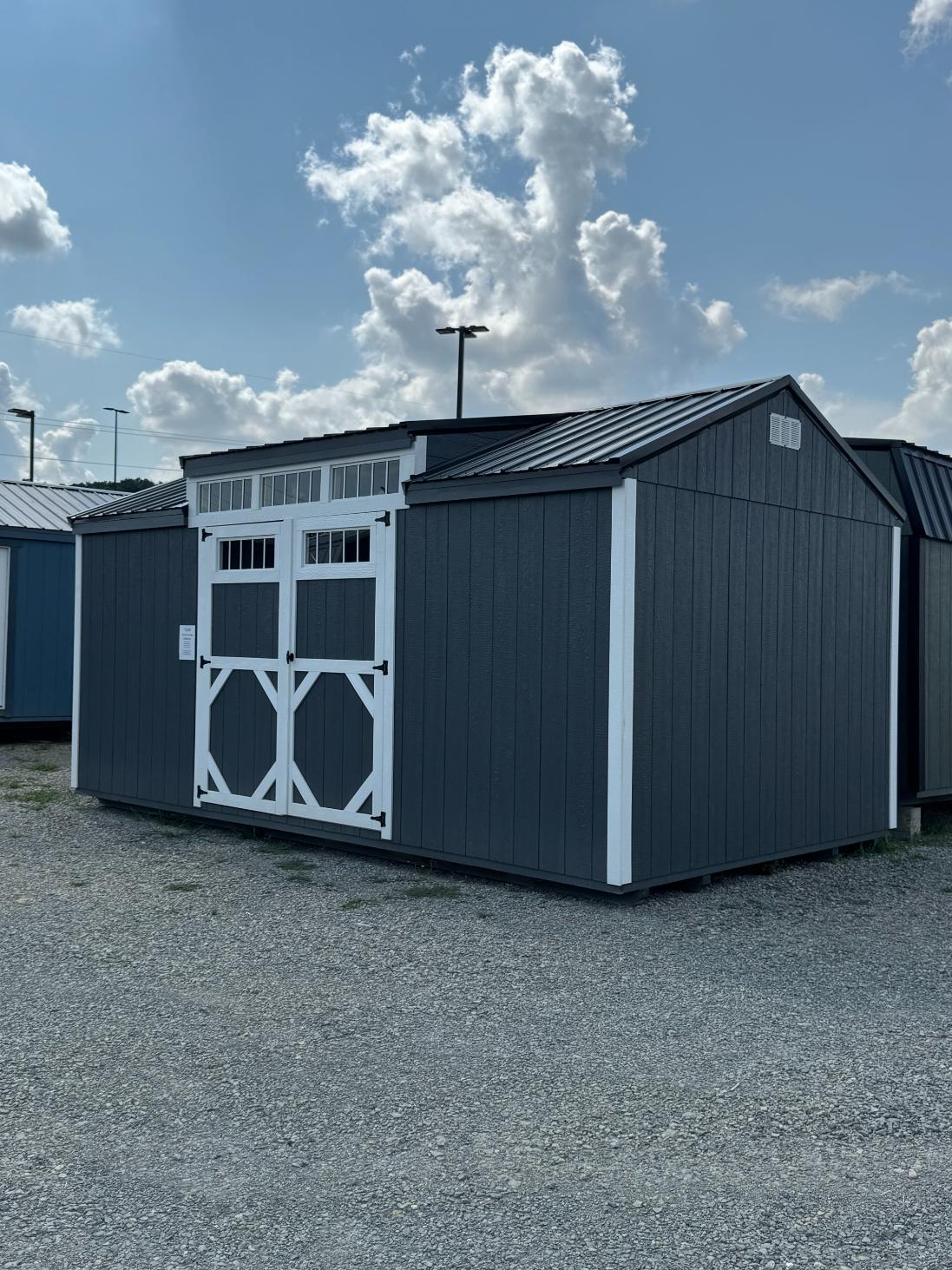 12×20 Lakeside Cottage – 8889