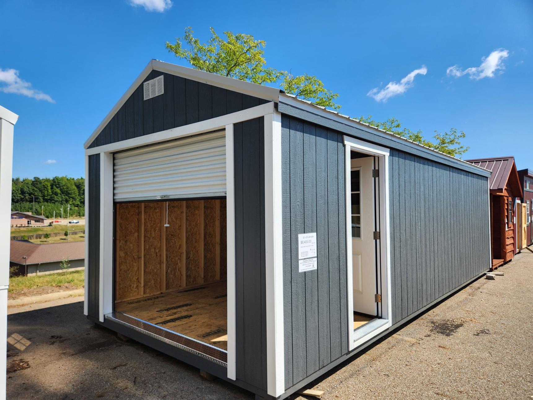 12×28 Lakeside Garage  – 8949