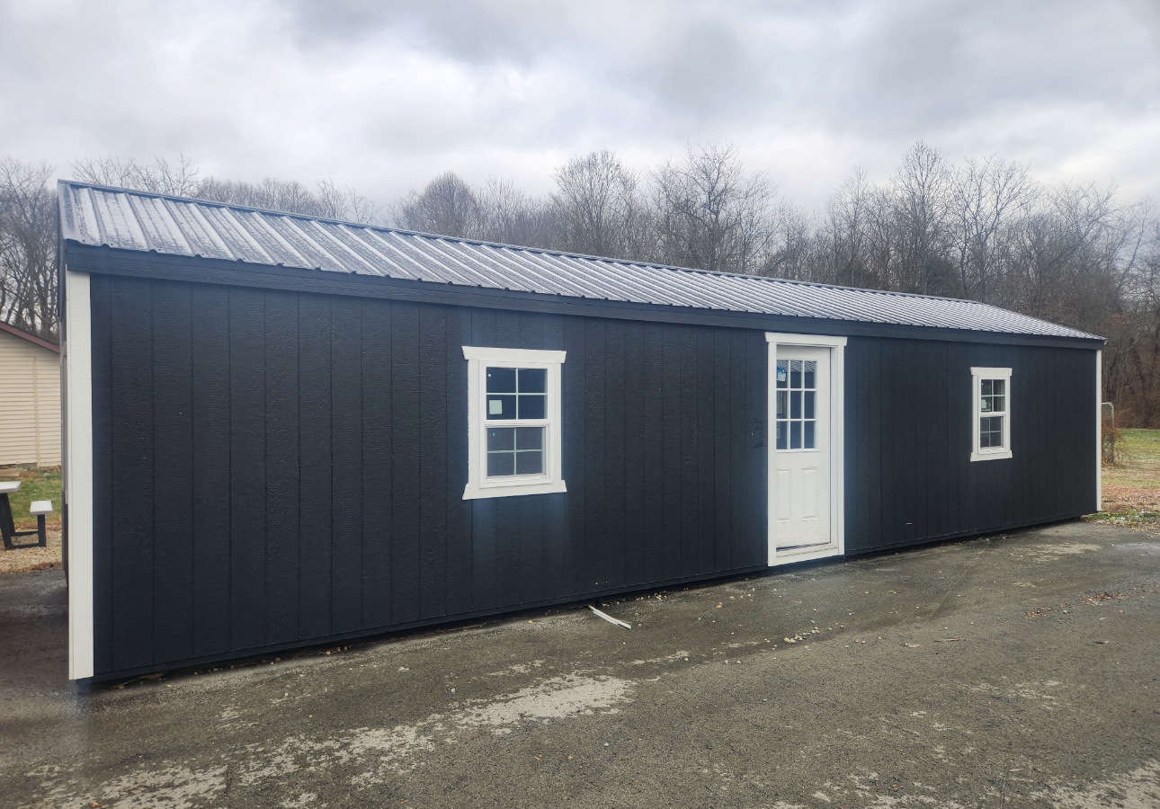 12×40 Lakeside Cottage #8231