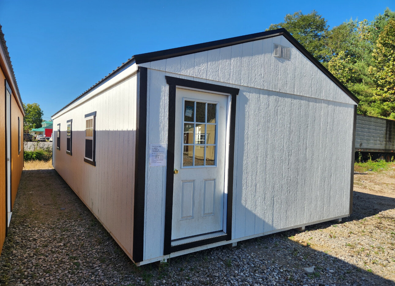 16×40 Lakeside Cottage #8696