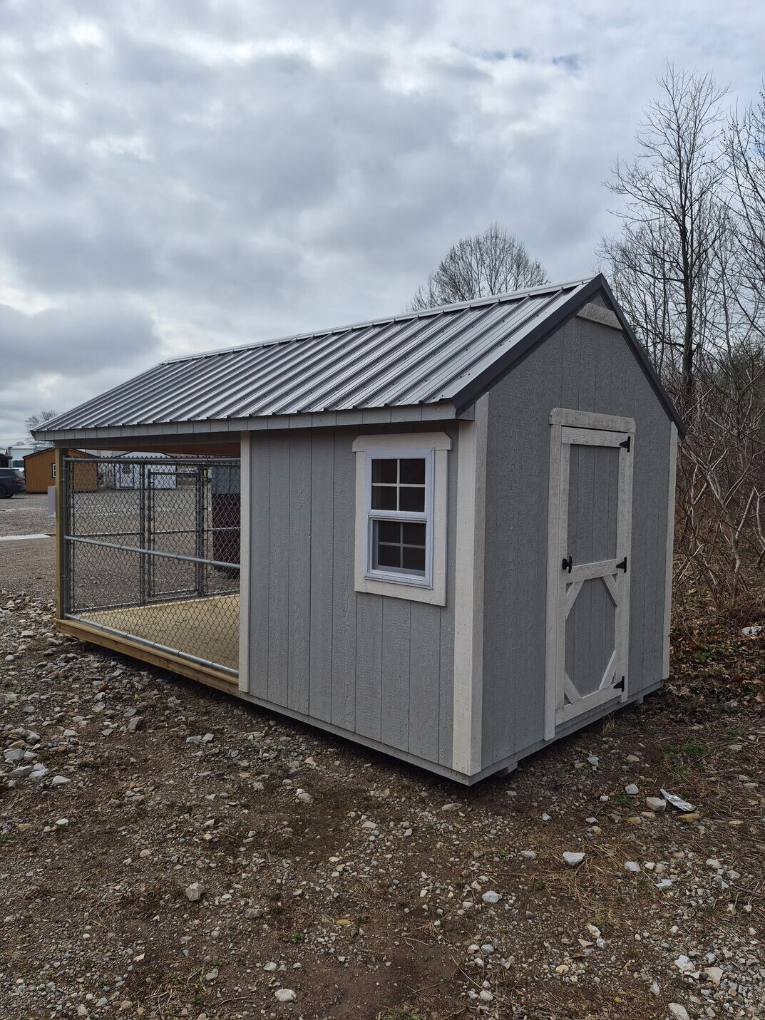 8×16 Dog Kennel