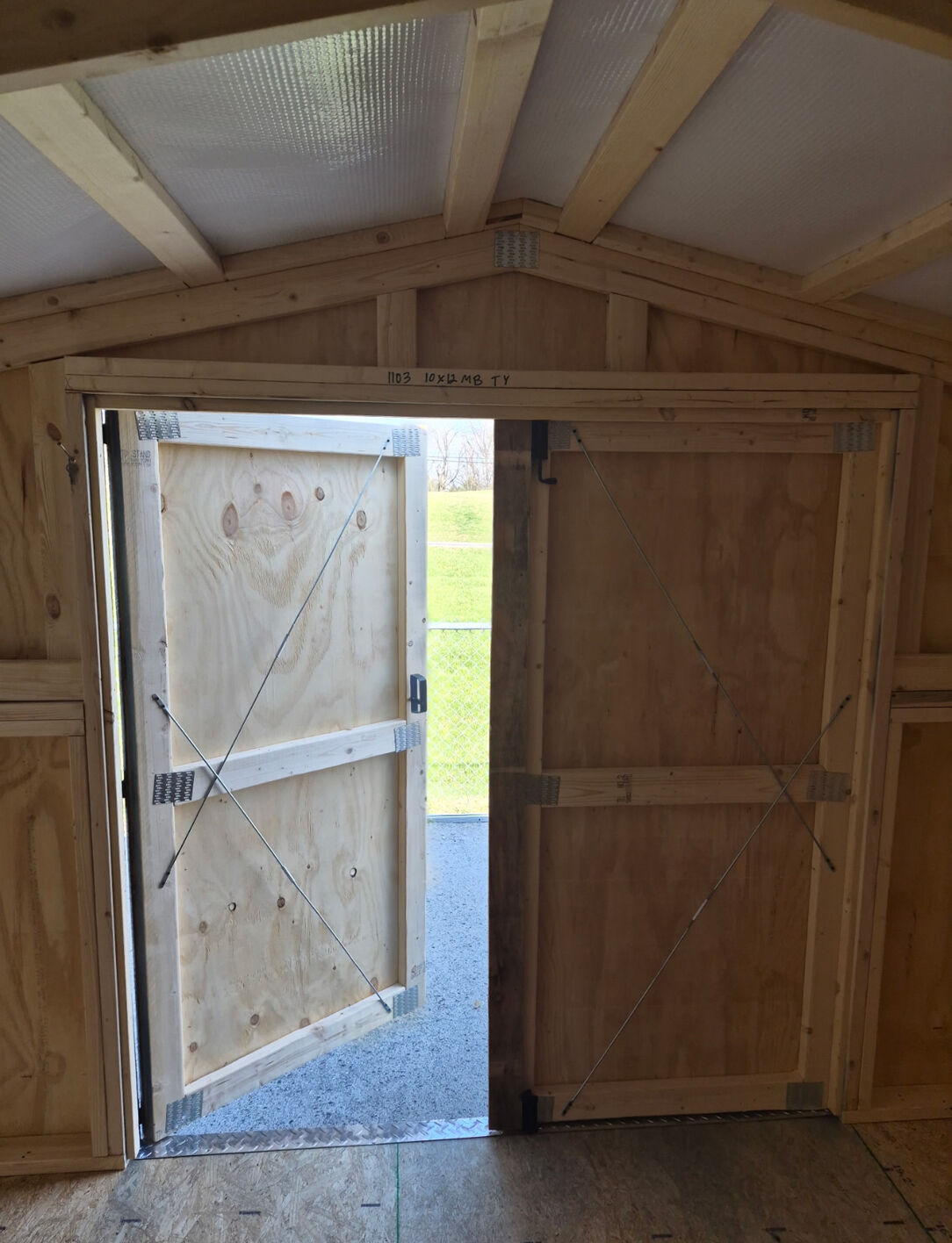 10x12 Mini Barn #1103