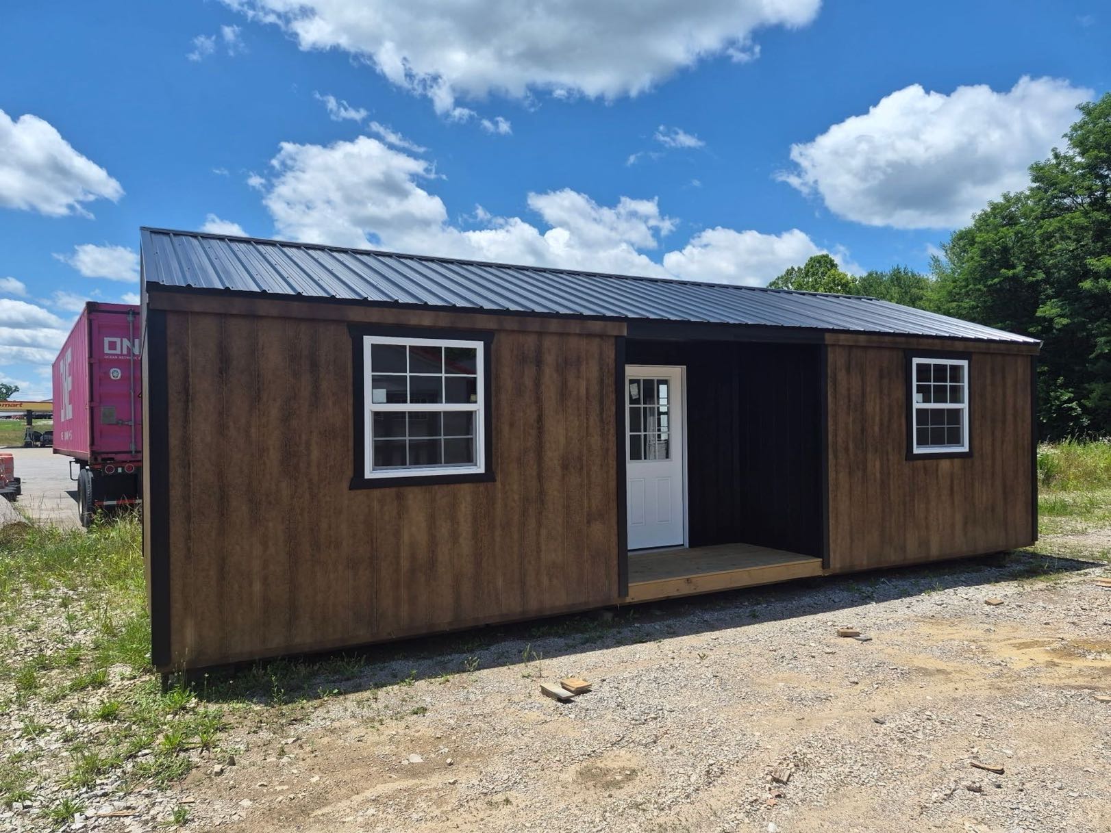 16×32 Lakeside Cottage with Porch