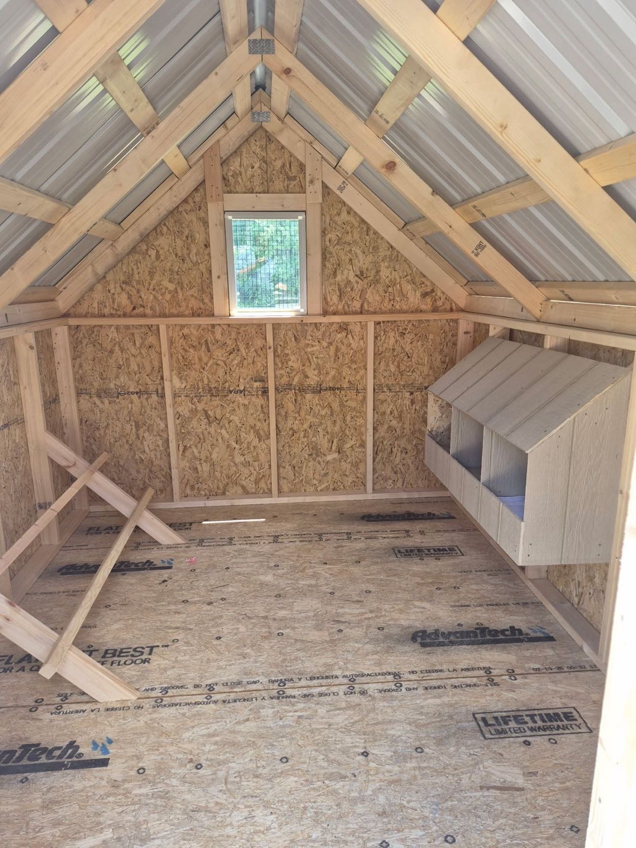 8x10 Chicken Coop #3012