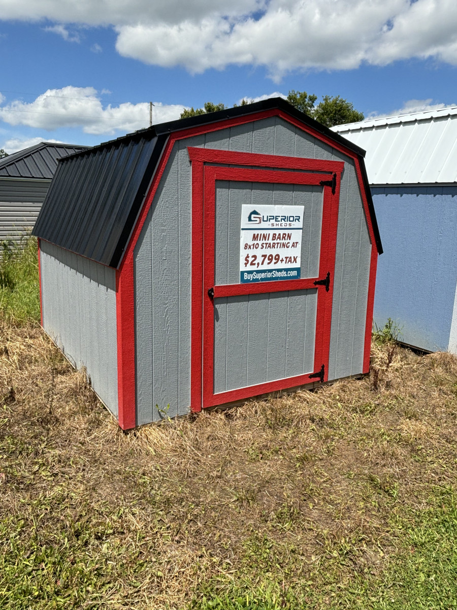 8×10 Barn