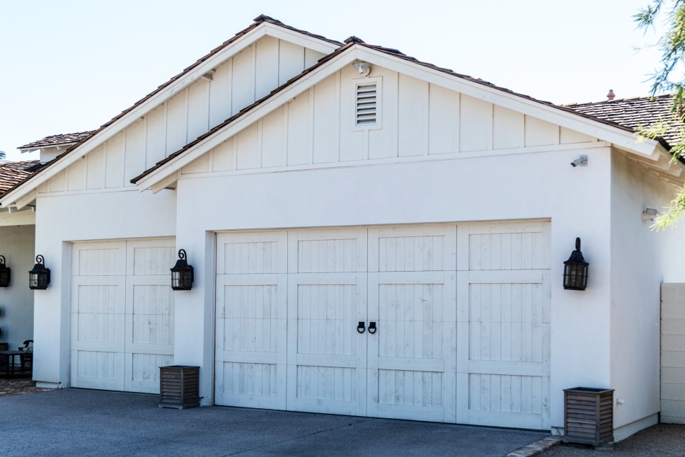 7 Benefits of Completing an Unfinished Garage