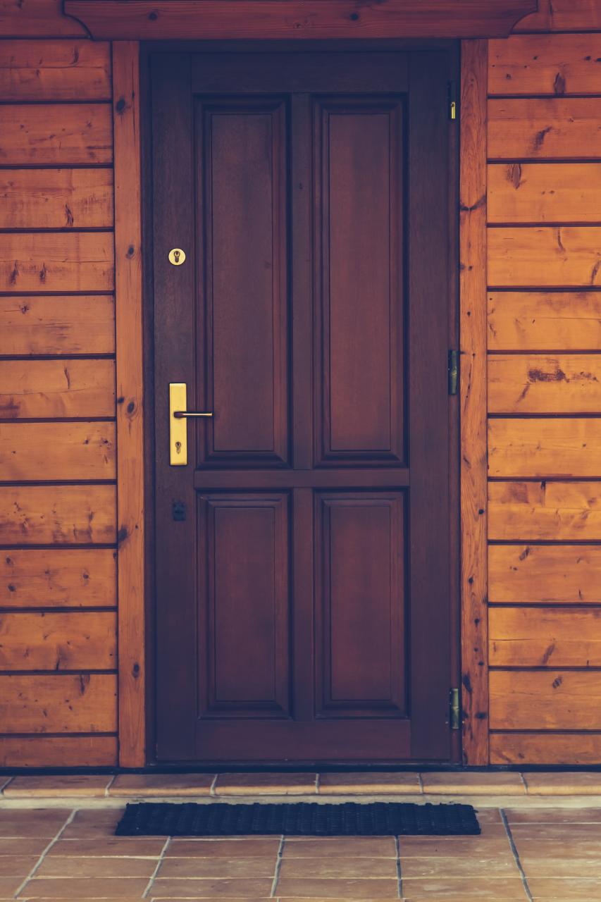 Wood Door Shopping Checklist: How To Source the Right Doors for Your Home