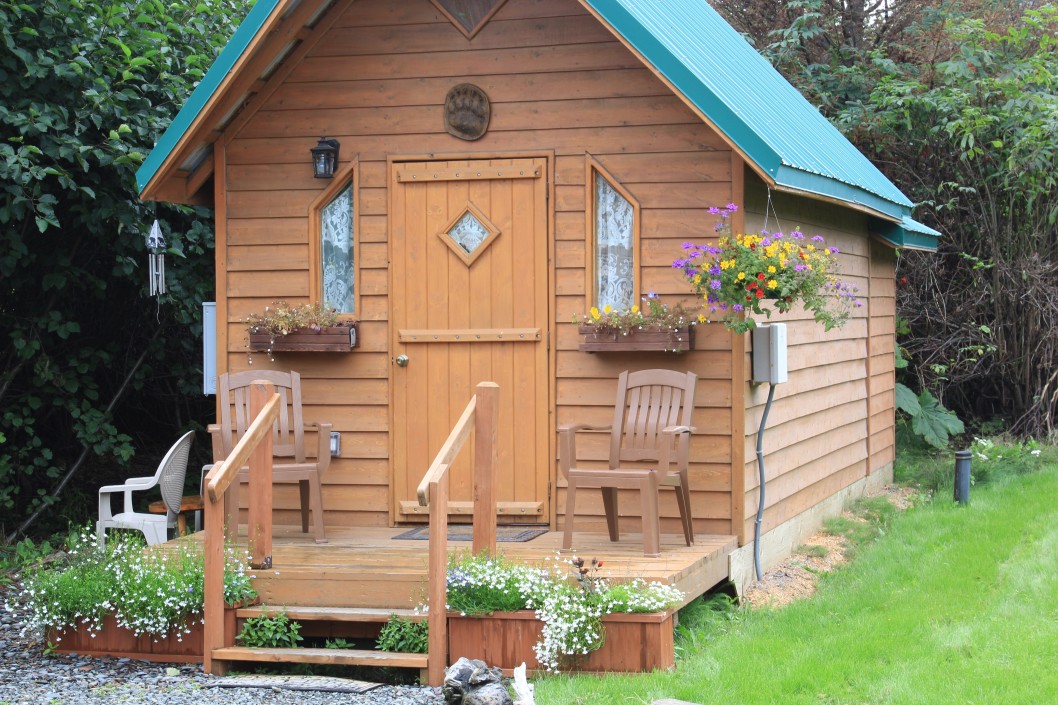 How to Downsize for a Tiny House