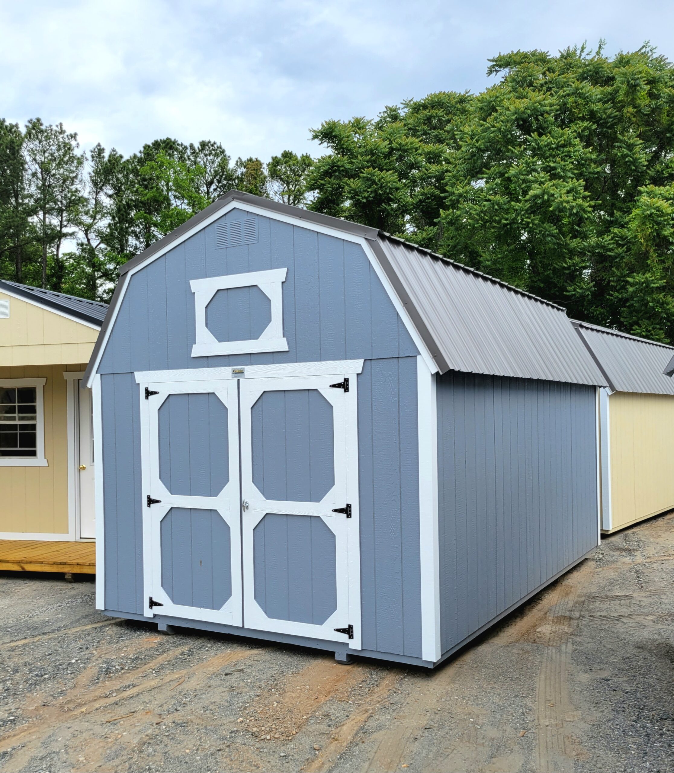 10X16 LOFTED BARN