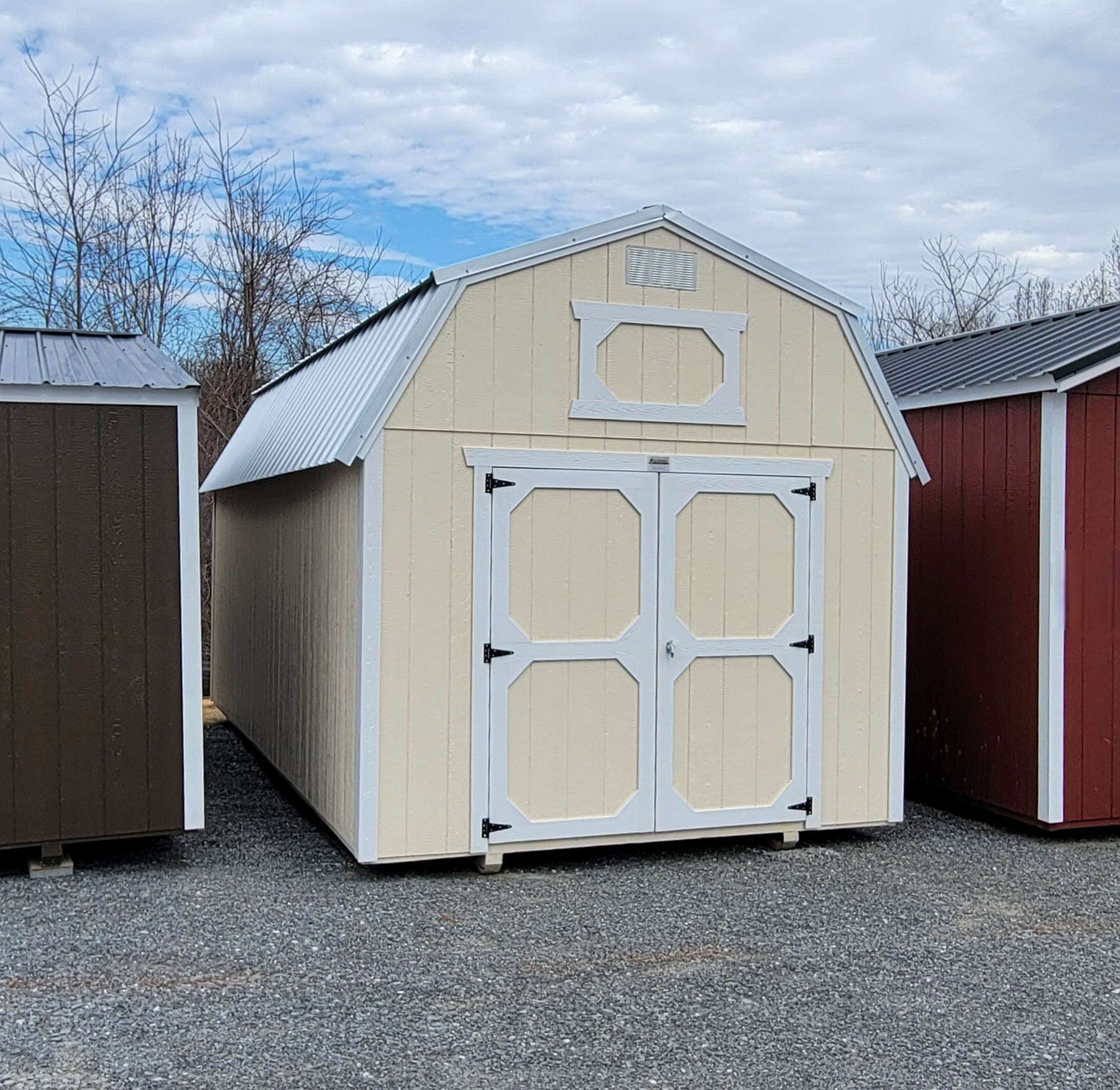 10X20 LOFTED BARN E44538