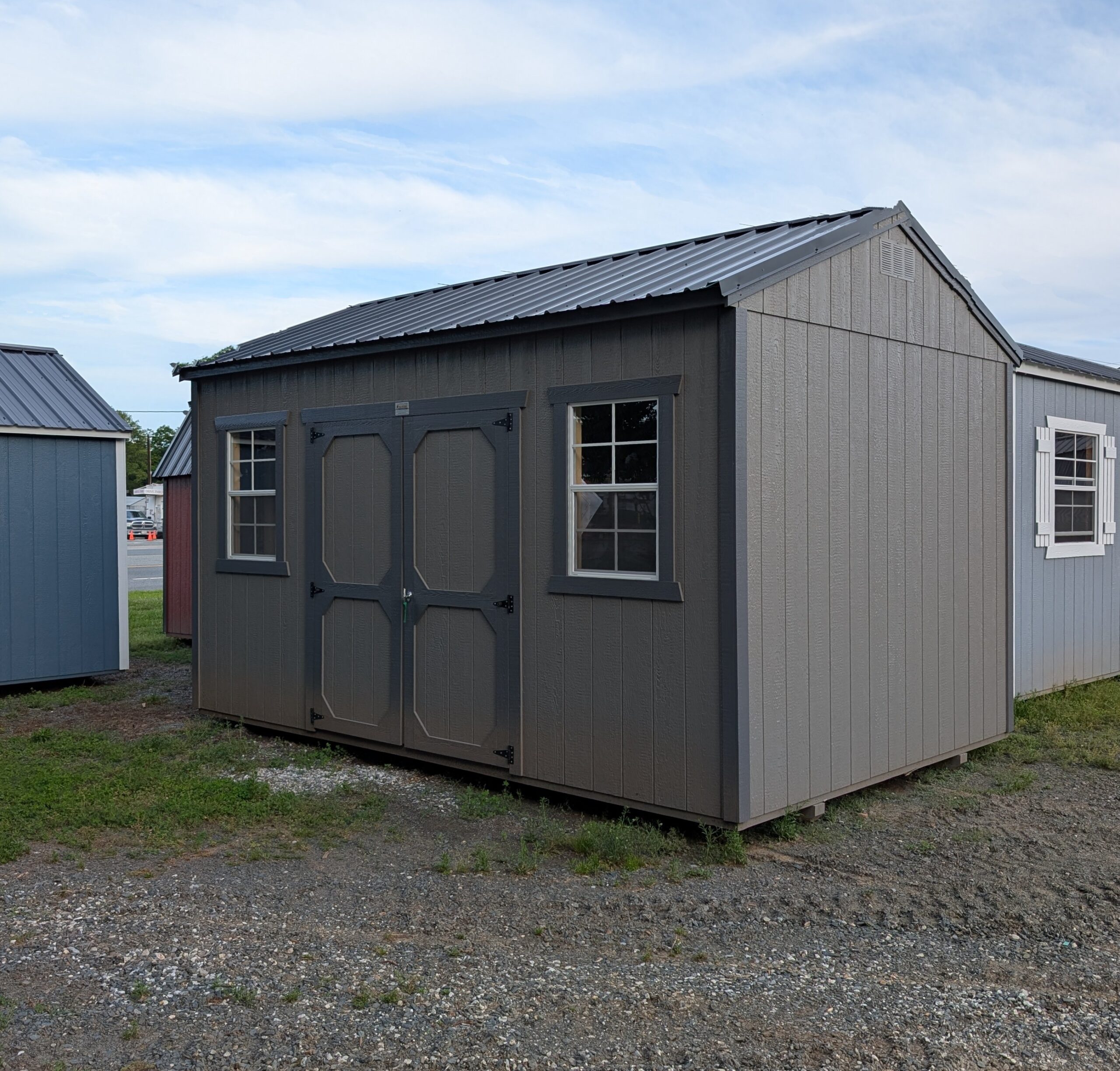 10X16 UTILITY SHED -VA10639
