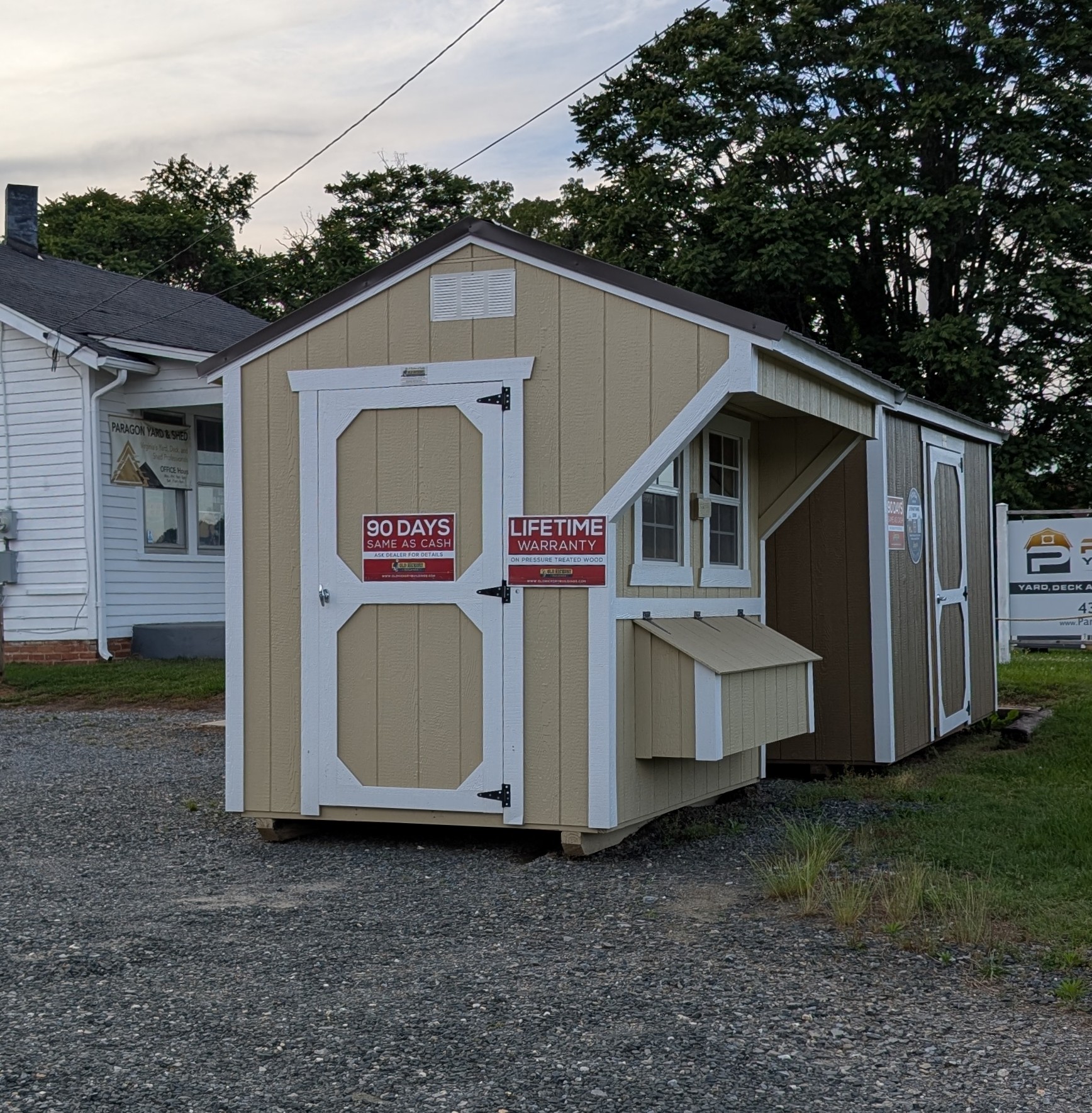 6×8 CHICKEN COOP