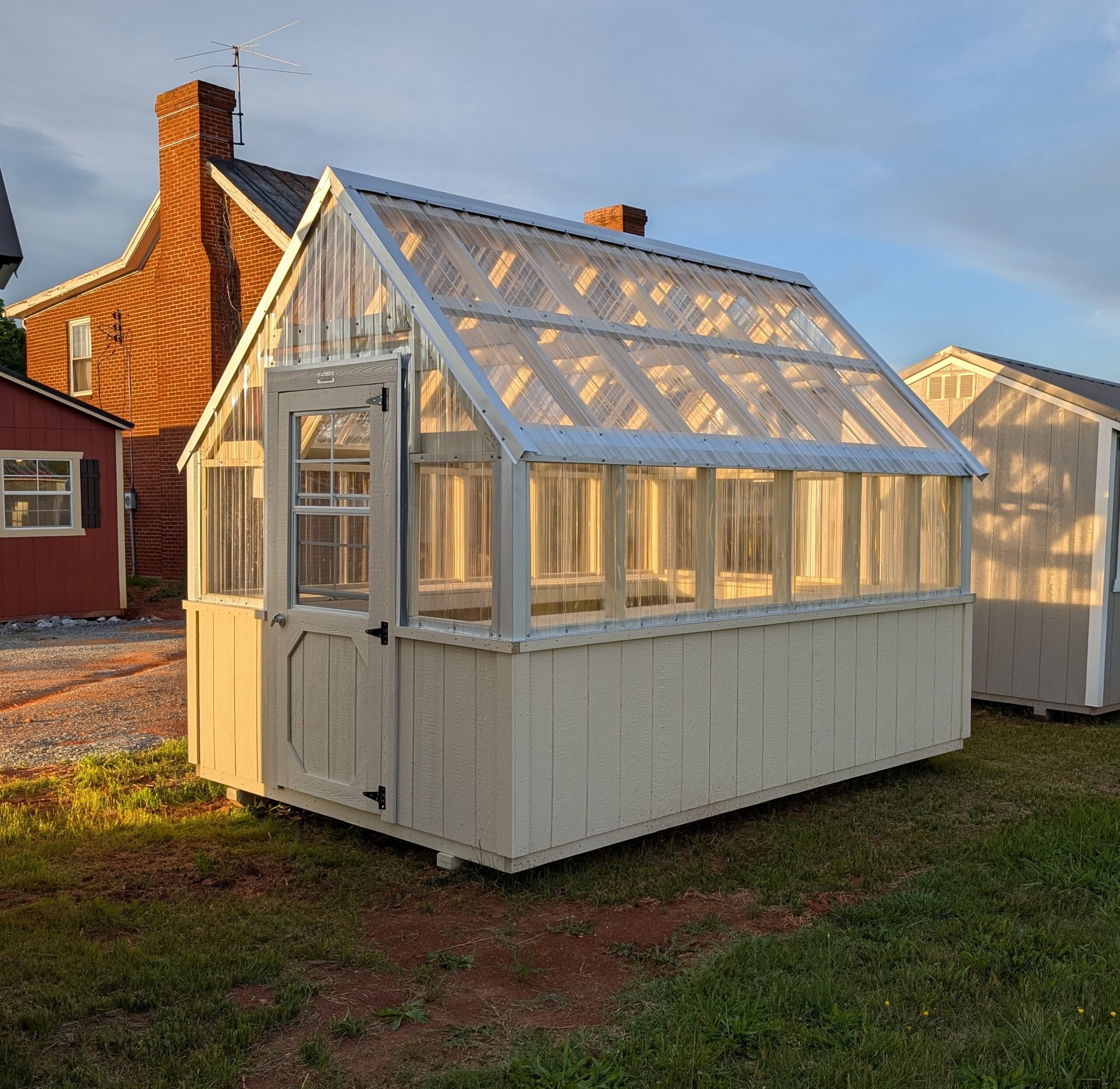 8X12 GREENHOUSE -VA10320