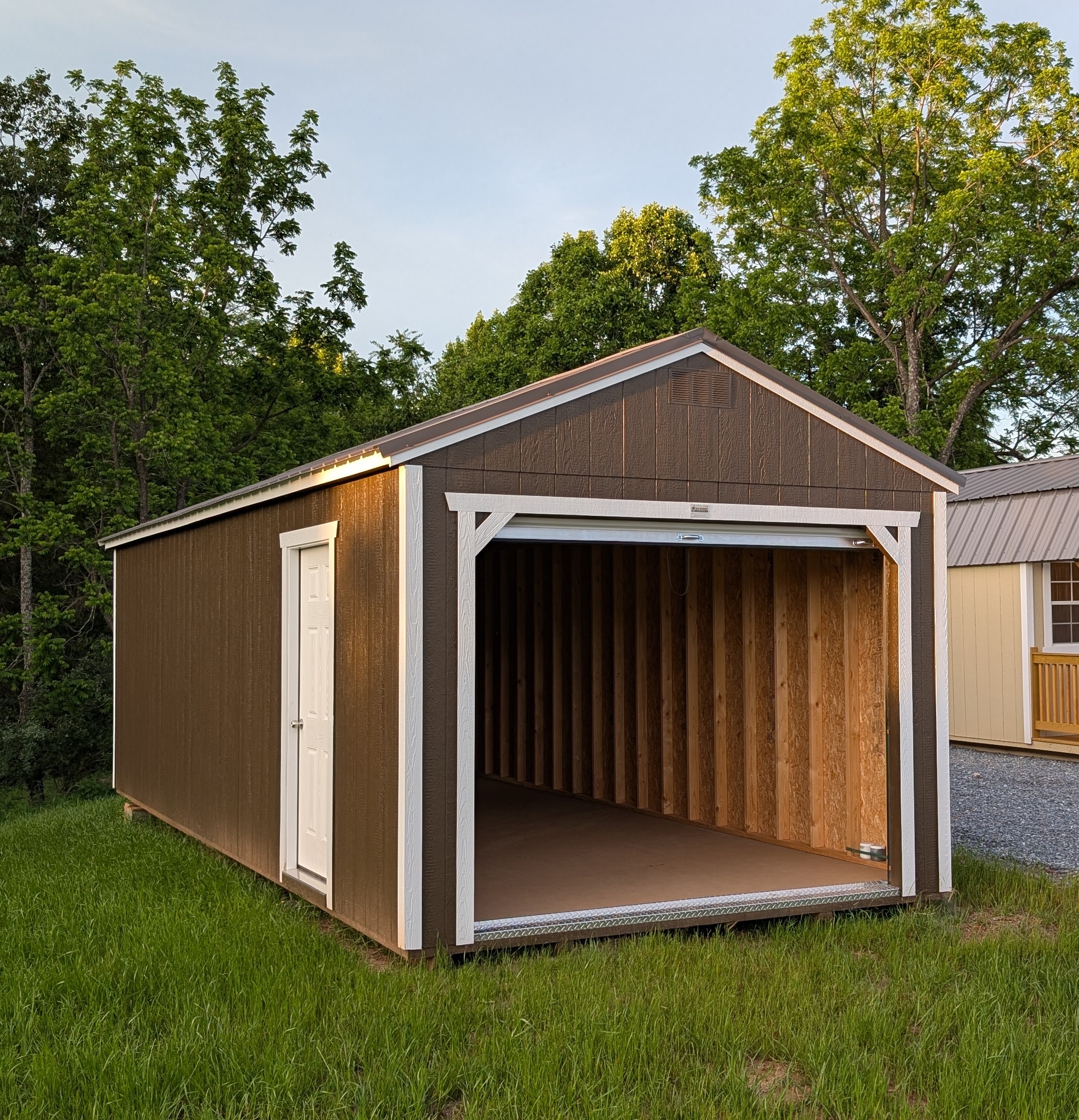 12X28 GARAGE-VA9916