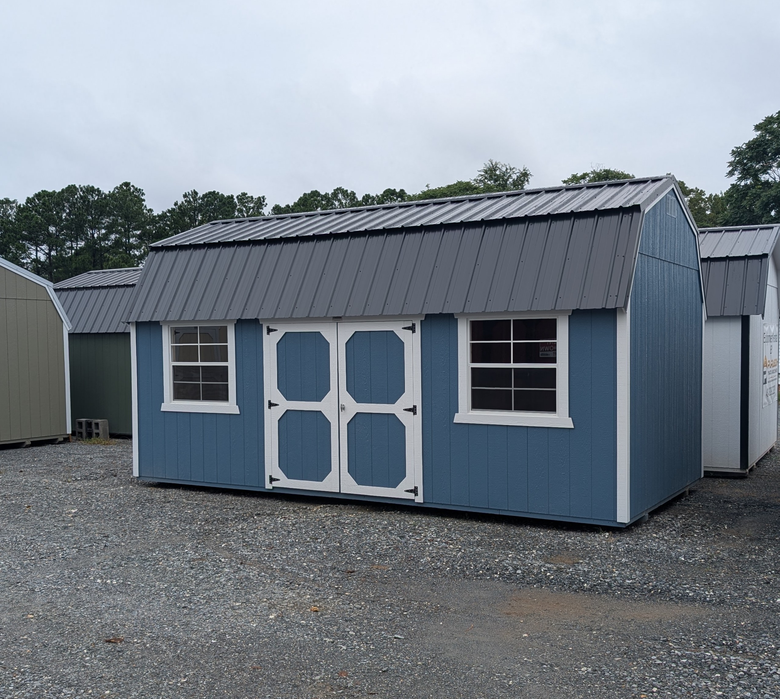 10X20 LOFTED BARN-VA10818