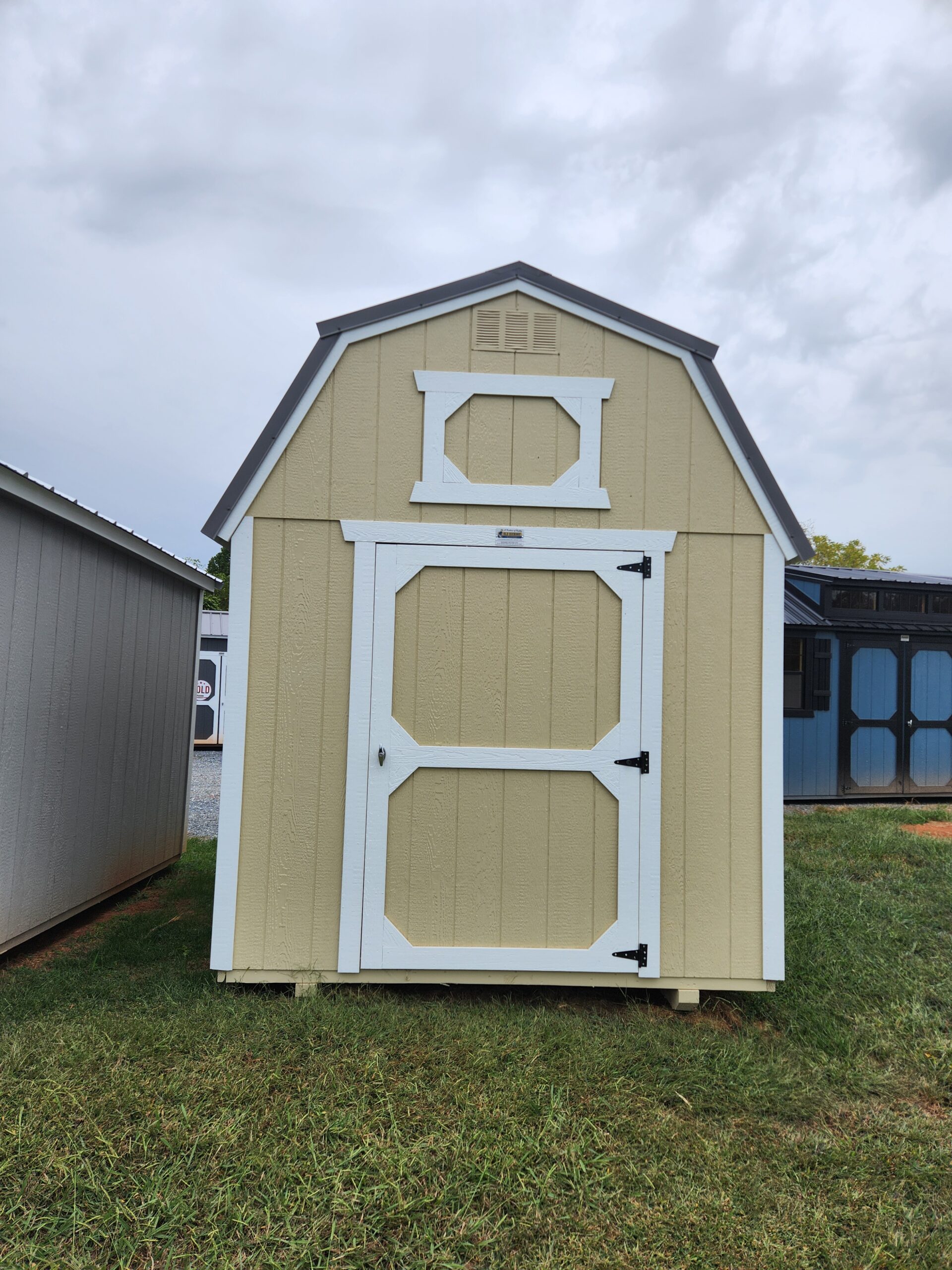 8X12 LOFTED BARN-VA11151