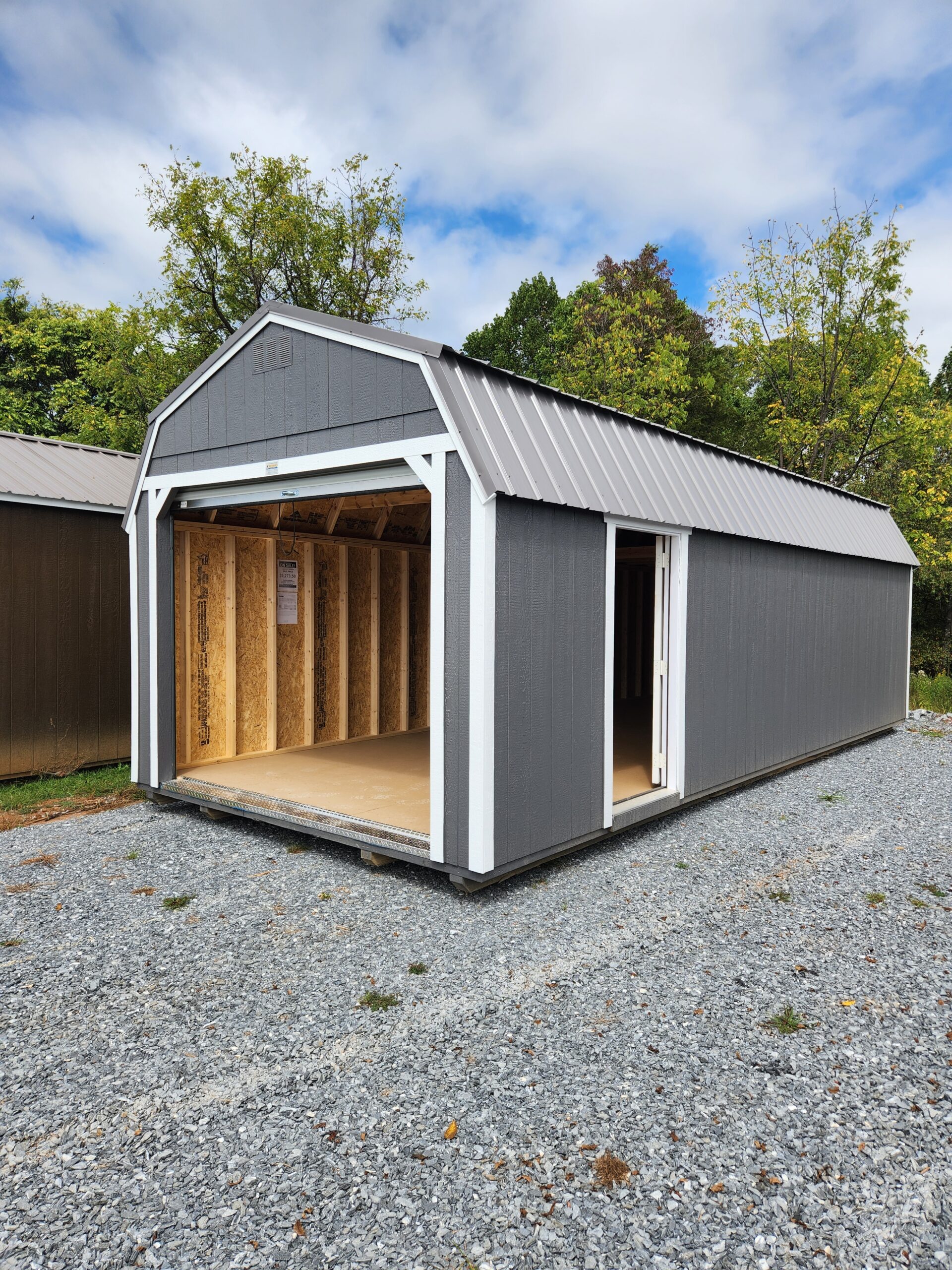12X28 LOFTED GARAGE VA11102