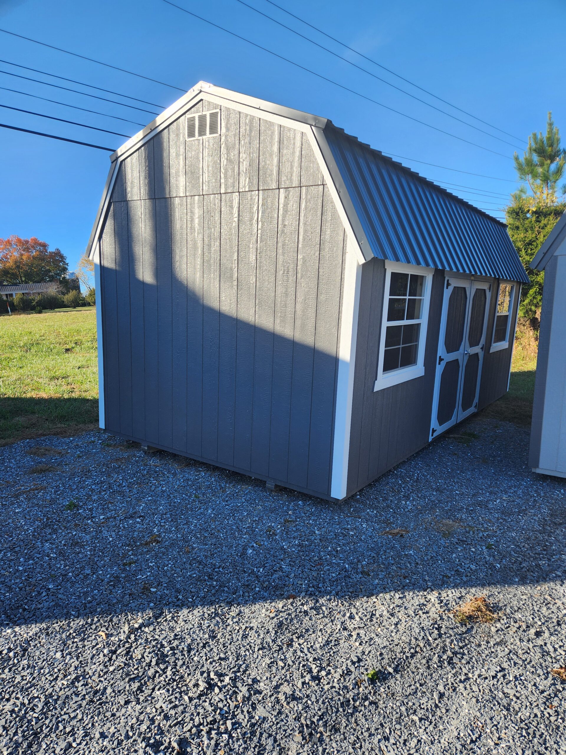 10×20 LOFTED BARN – VA11332