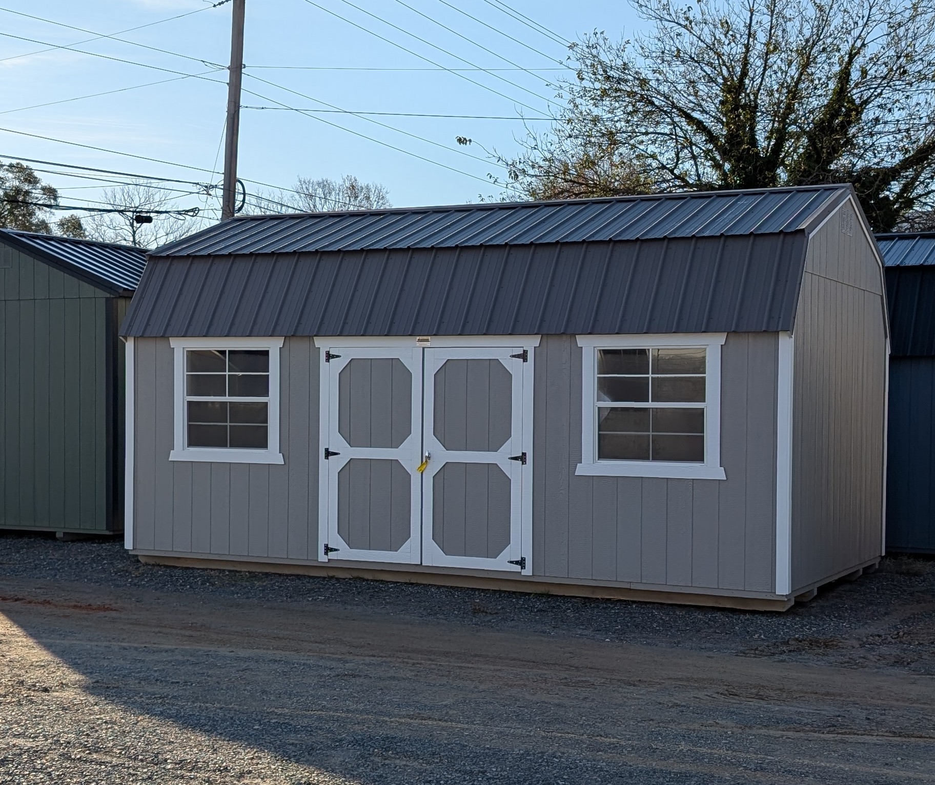 12×20 LOFTED BARN-VA11435