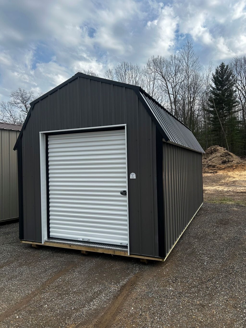 10x20x6 Loft Barn (51)