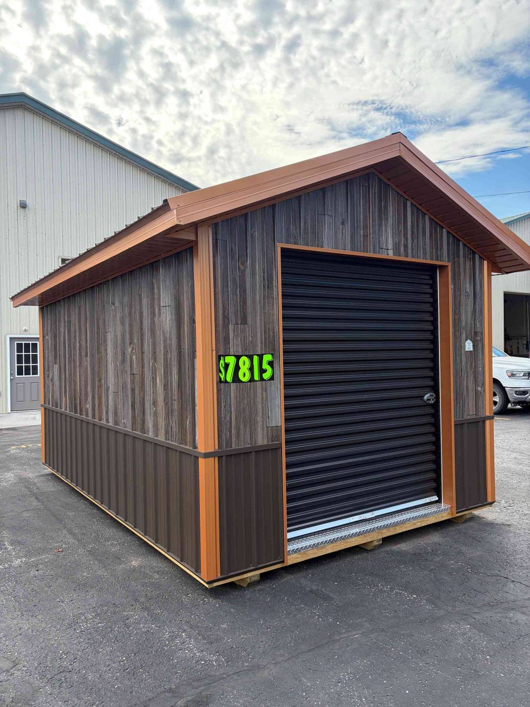 10x16x7 DELUXE UTILITY (153)