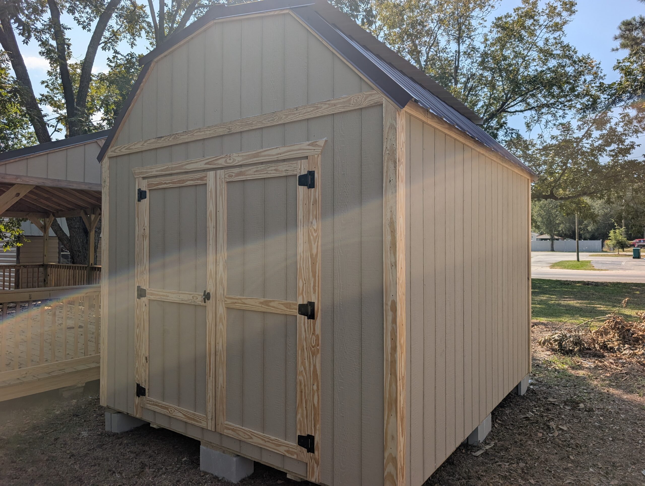 10×12 Barn Shed LB-01W01