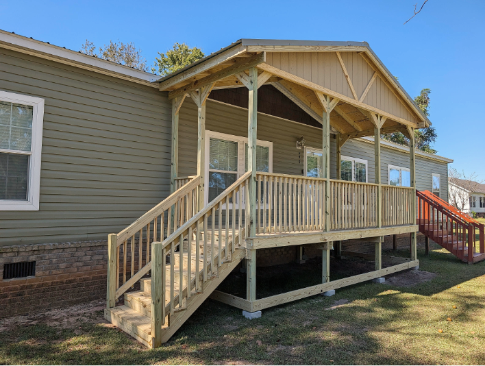 Feature image   Deck