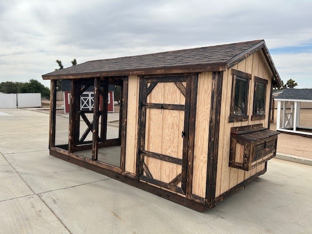 Chicken Coop Peak (Rustic) STK #11802