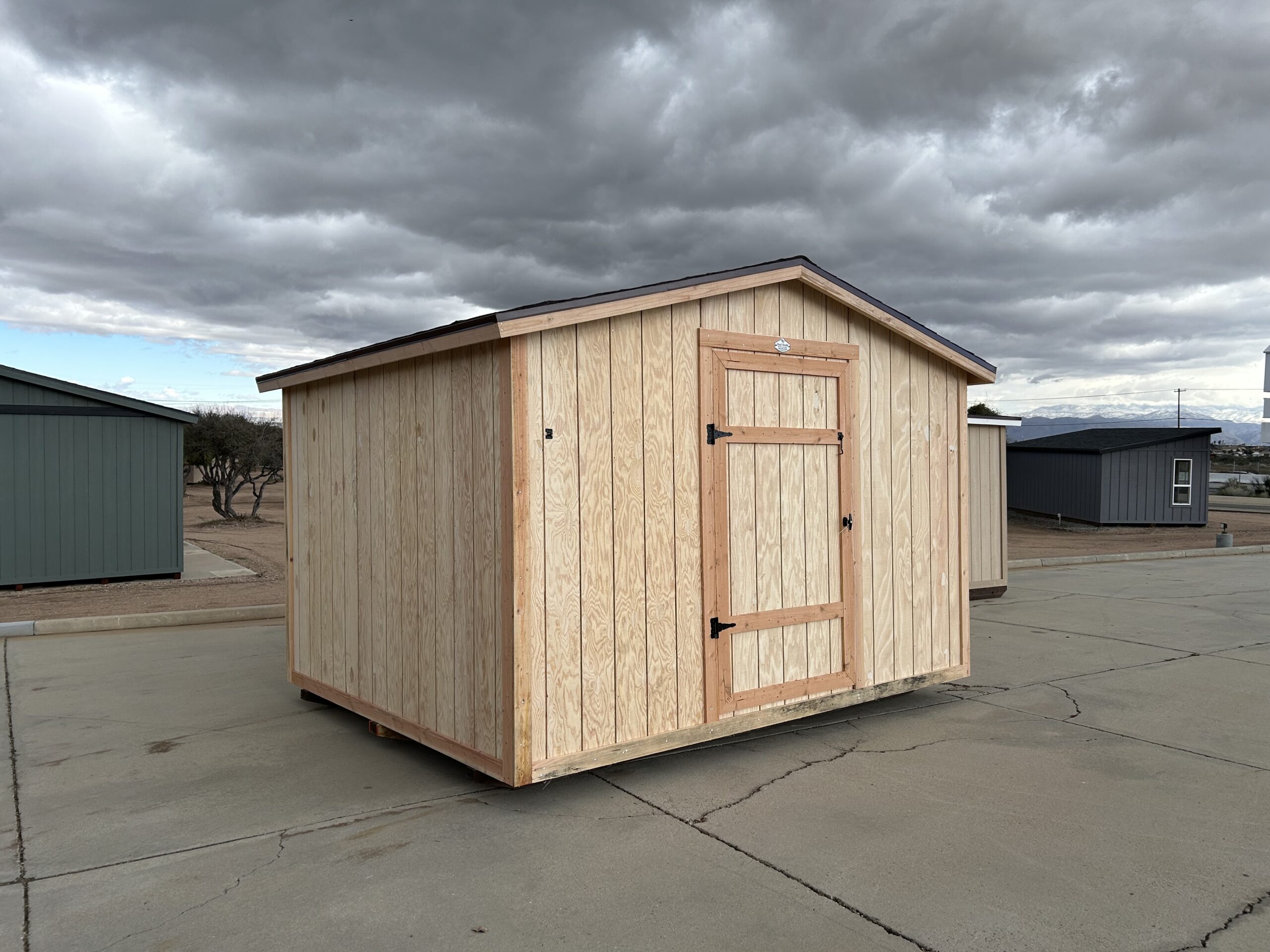 10×12 Peak 7 Stock #11974