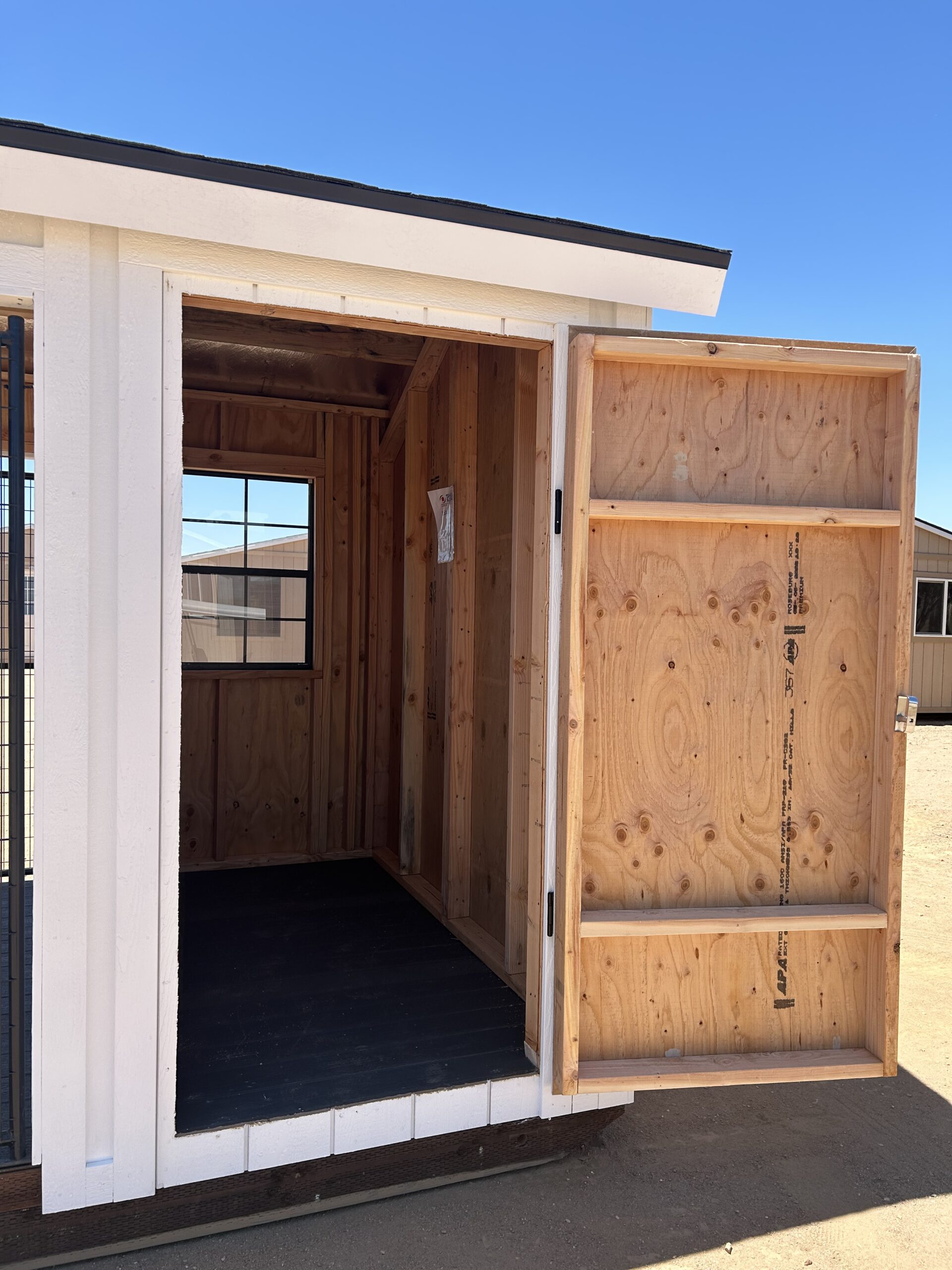 15X8 Dog Kennel STK 12024