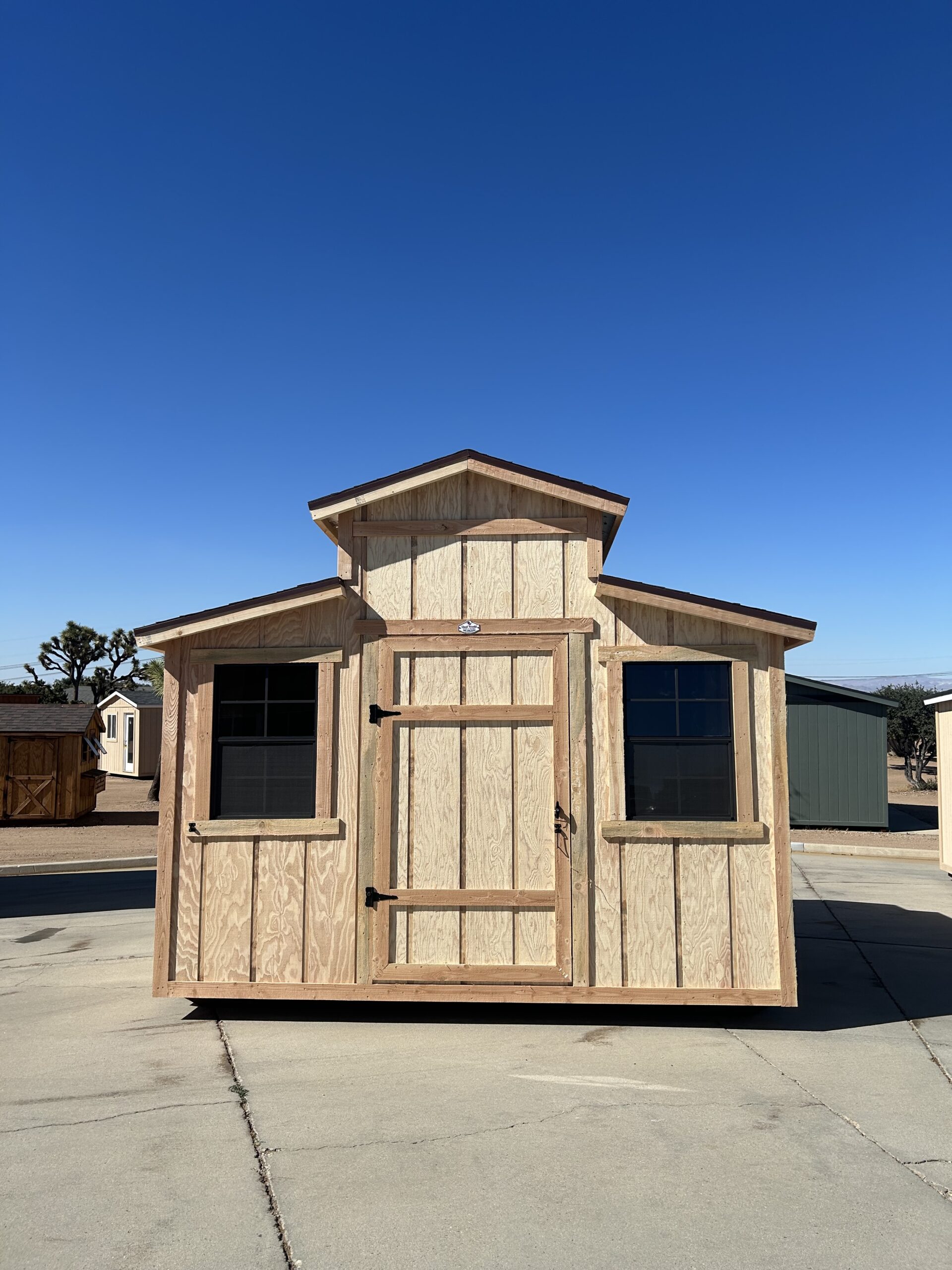 10x12 Livery 7 Stock# 11953
