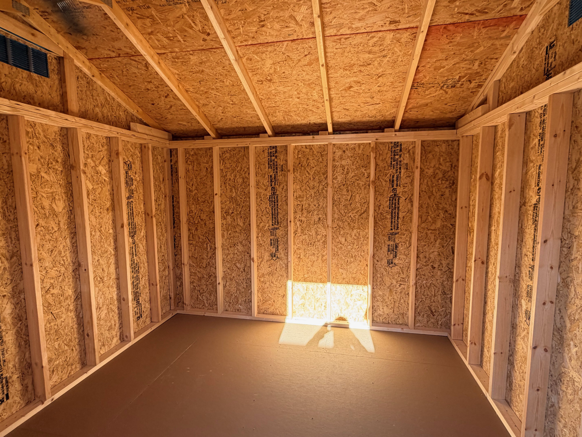10x10 Side Utility