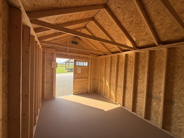 10x16 Utility