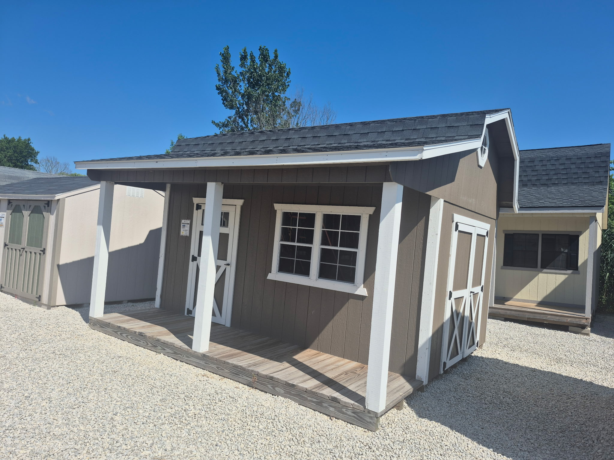 #40 10’x16’ 4’ Porch Barn DISPLAY MODEL 7’walls