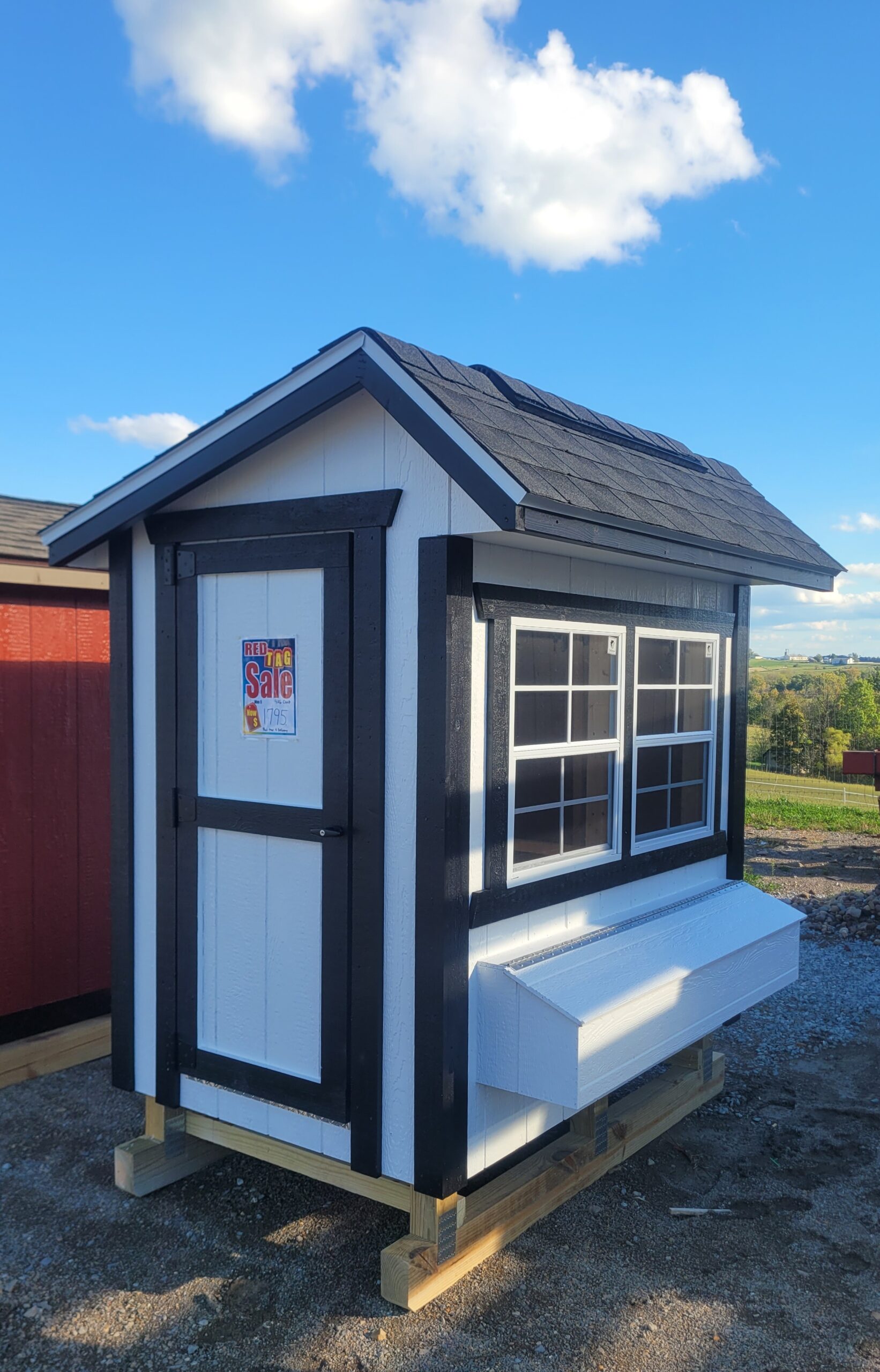 #69 4’x6′ Saltbox Coop
