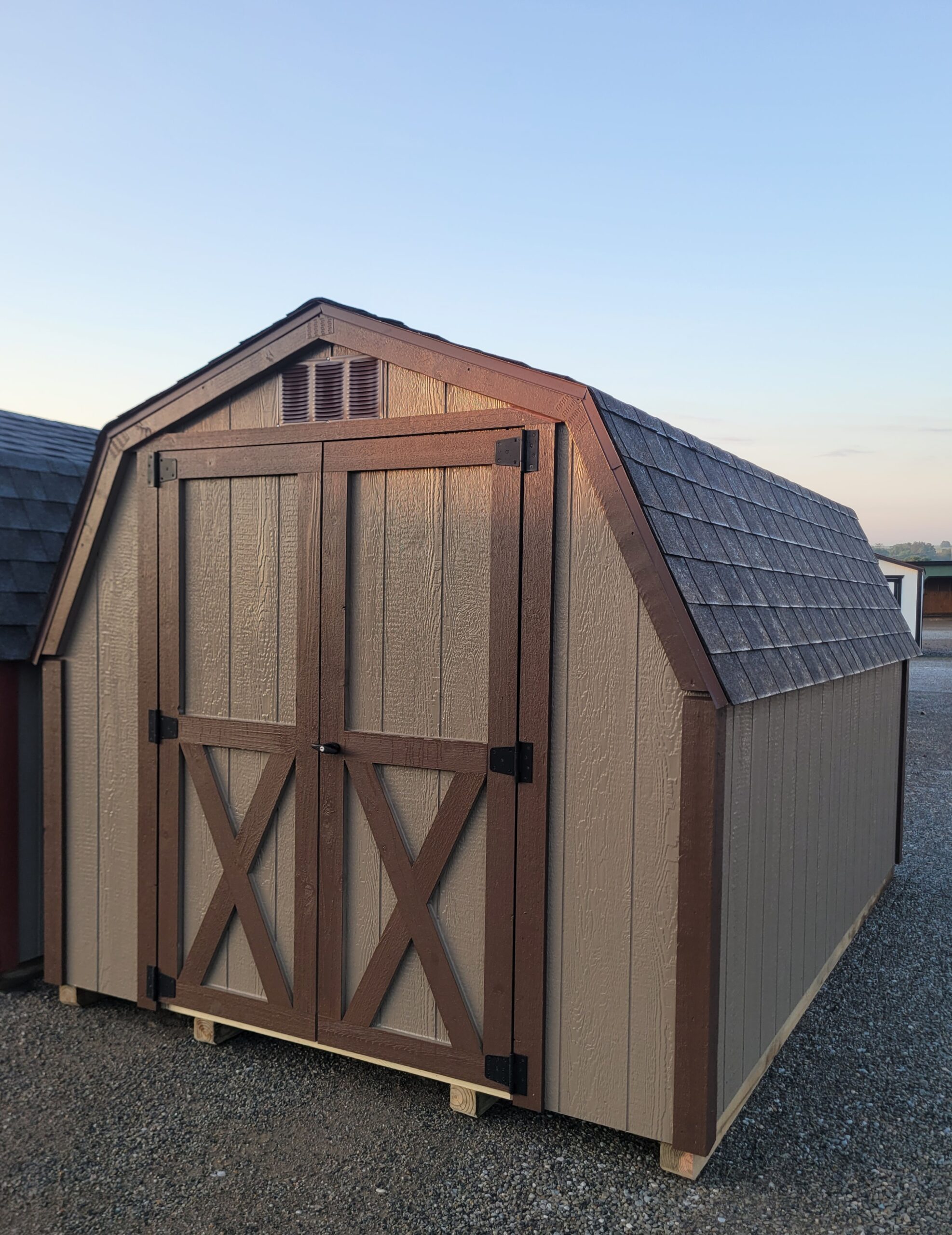 #25-8’x10′ 4ft walls Standard Barn