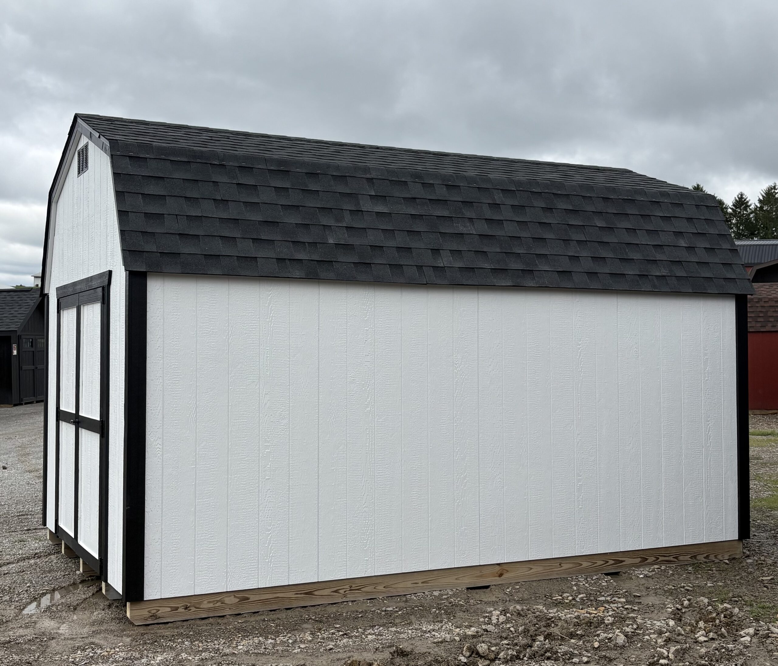 #14 10’x16’ Standard Barn 6’ walls