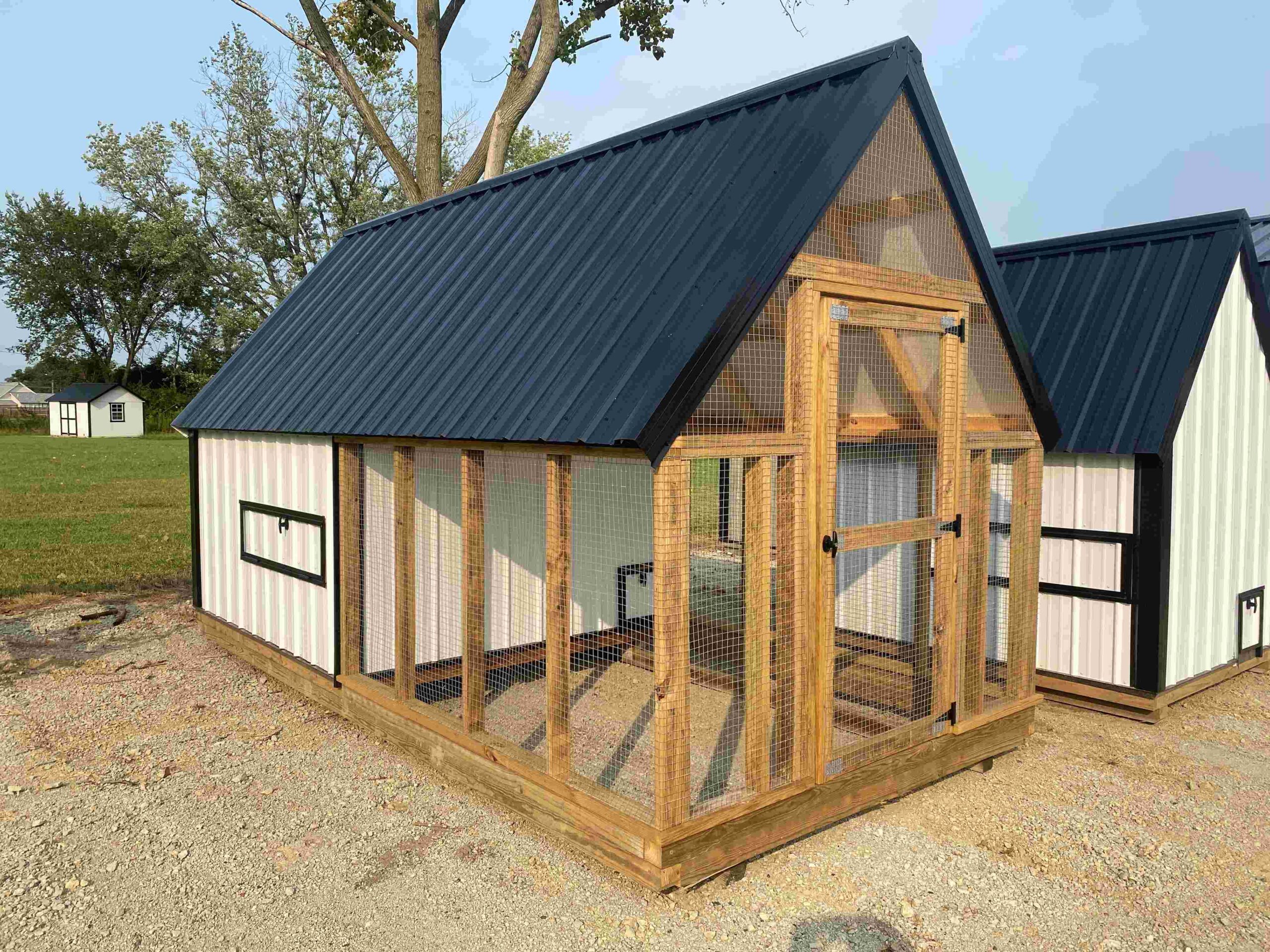 Chicken Coop with Run 8 x 16