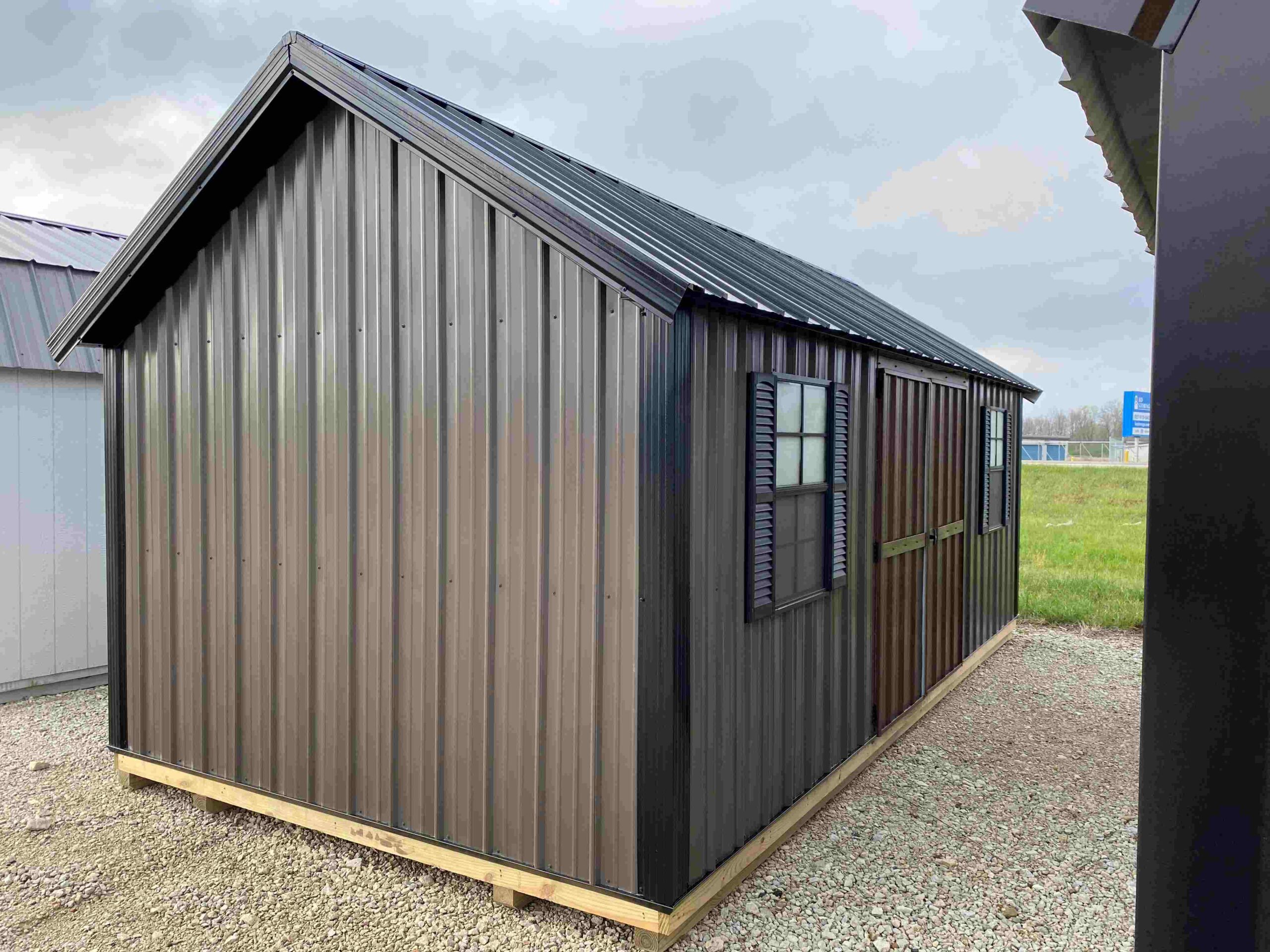 Ranch Utility 10 x 20