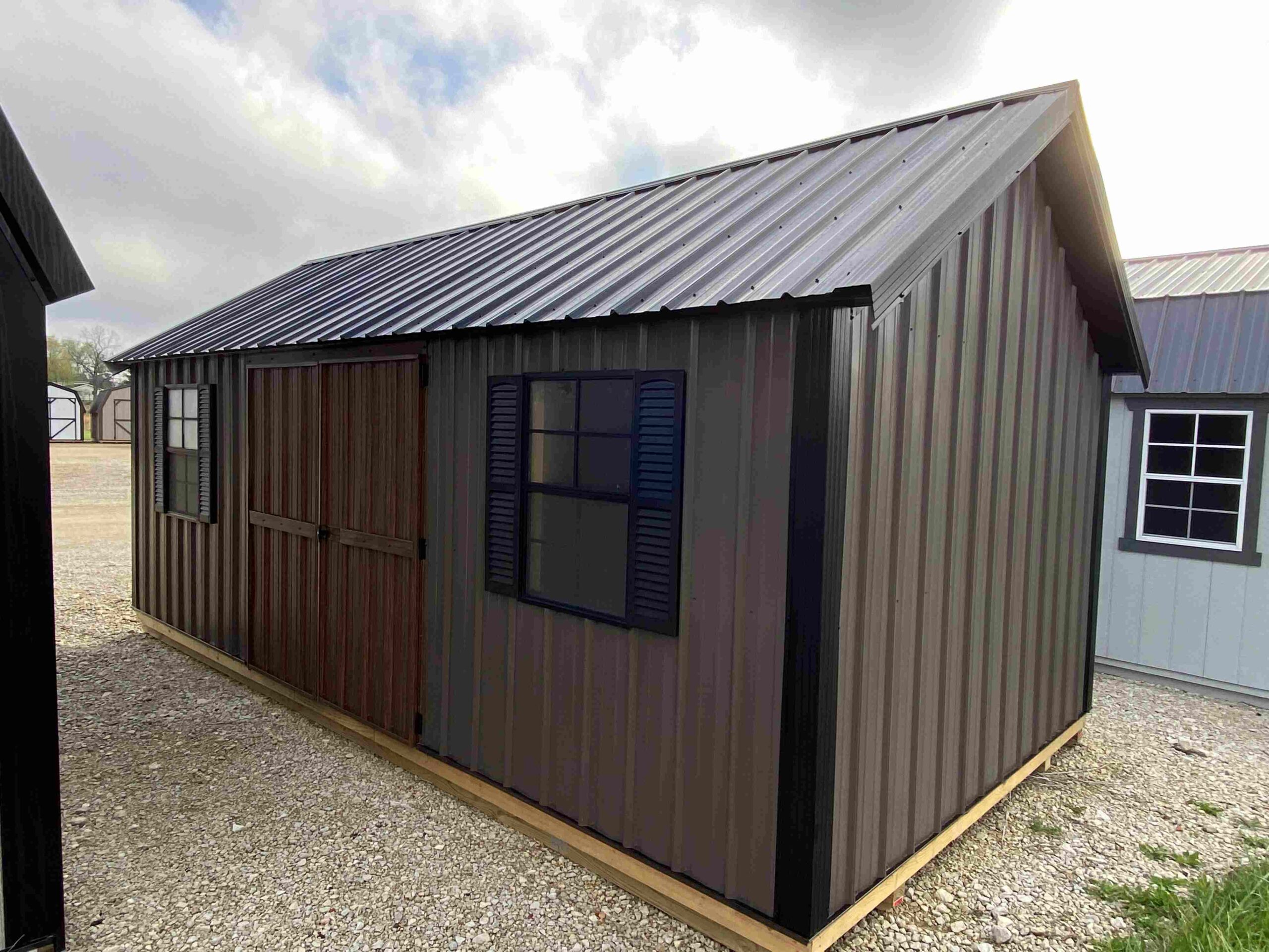 Ranch Utility 10 x 20
