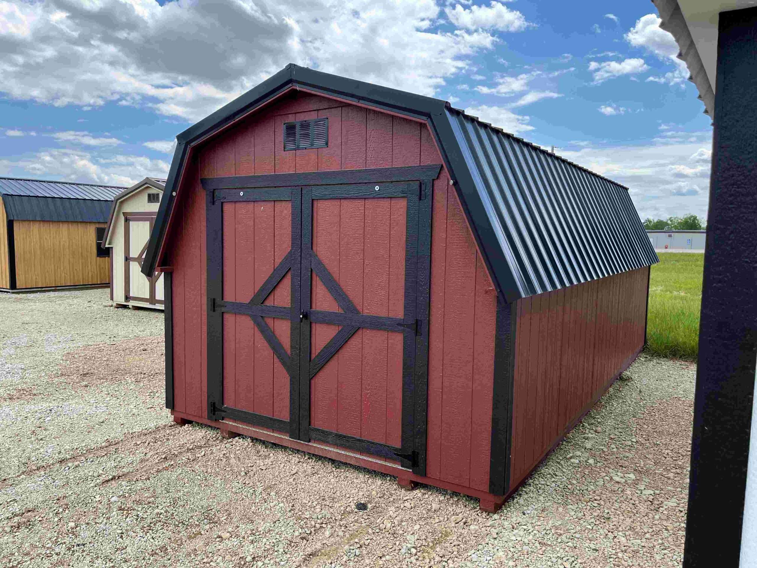 Mini Barn 10 x 20