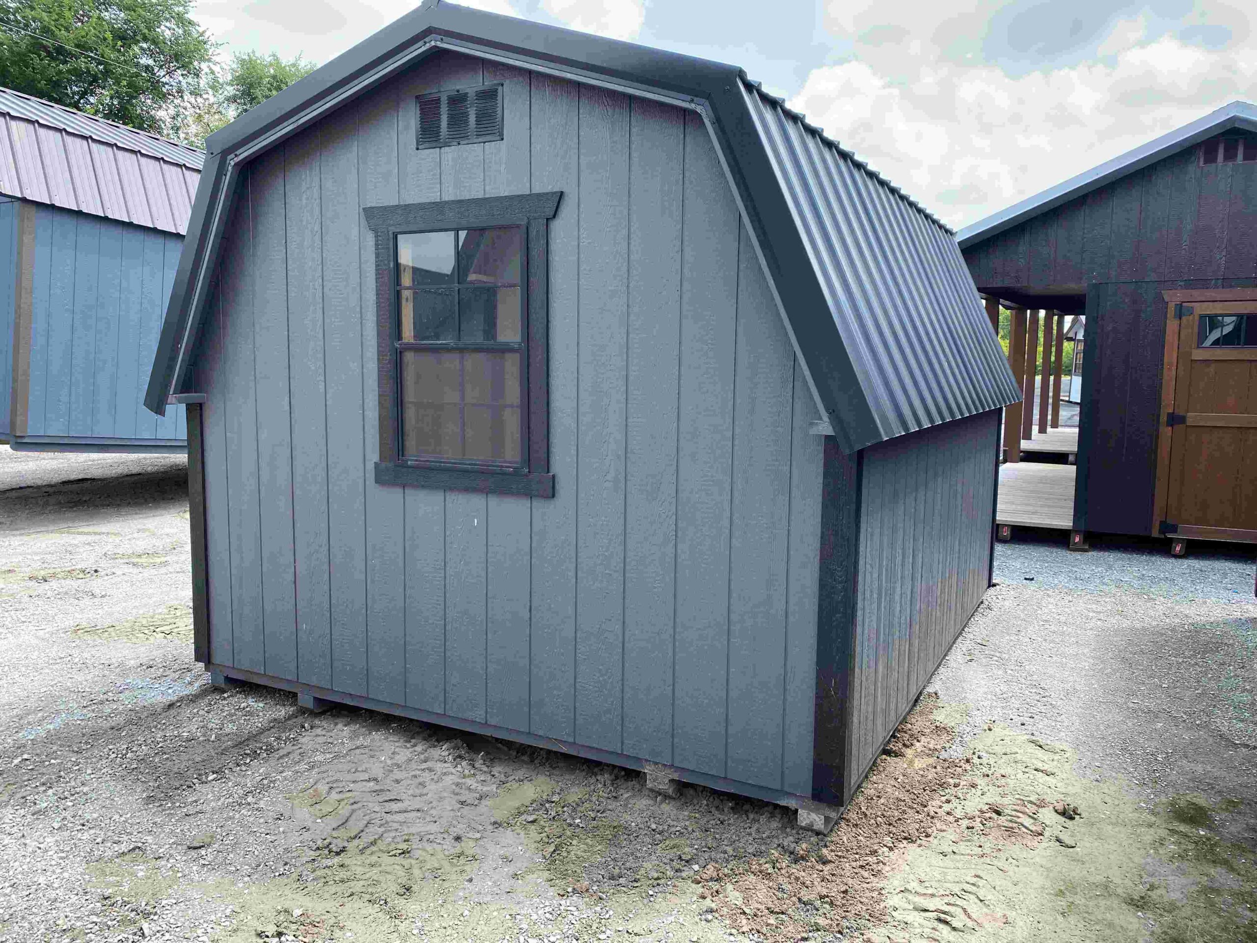 Mini Barn 10 x 12