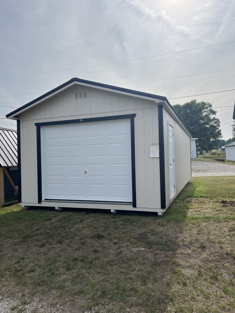 14×32 Highwall Garage